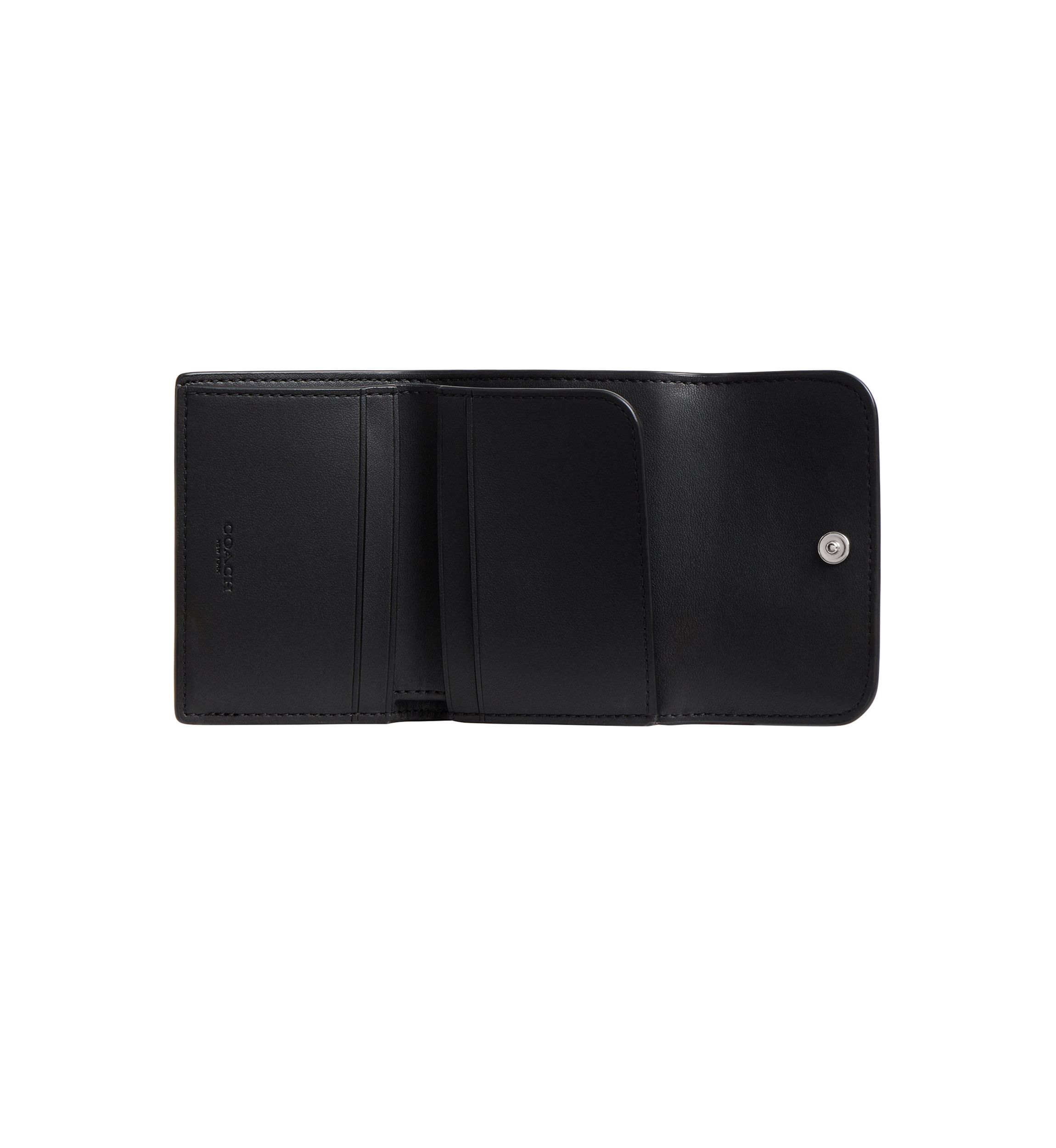 Essential Card Holder Wallet in Loved Leather
