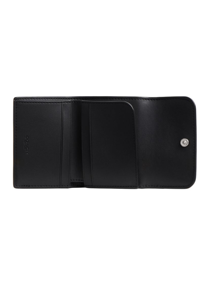 Essential Card Holder Wallet in Loved Leather
