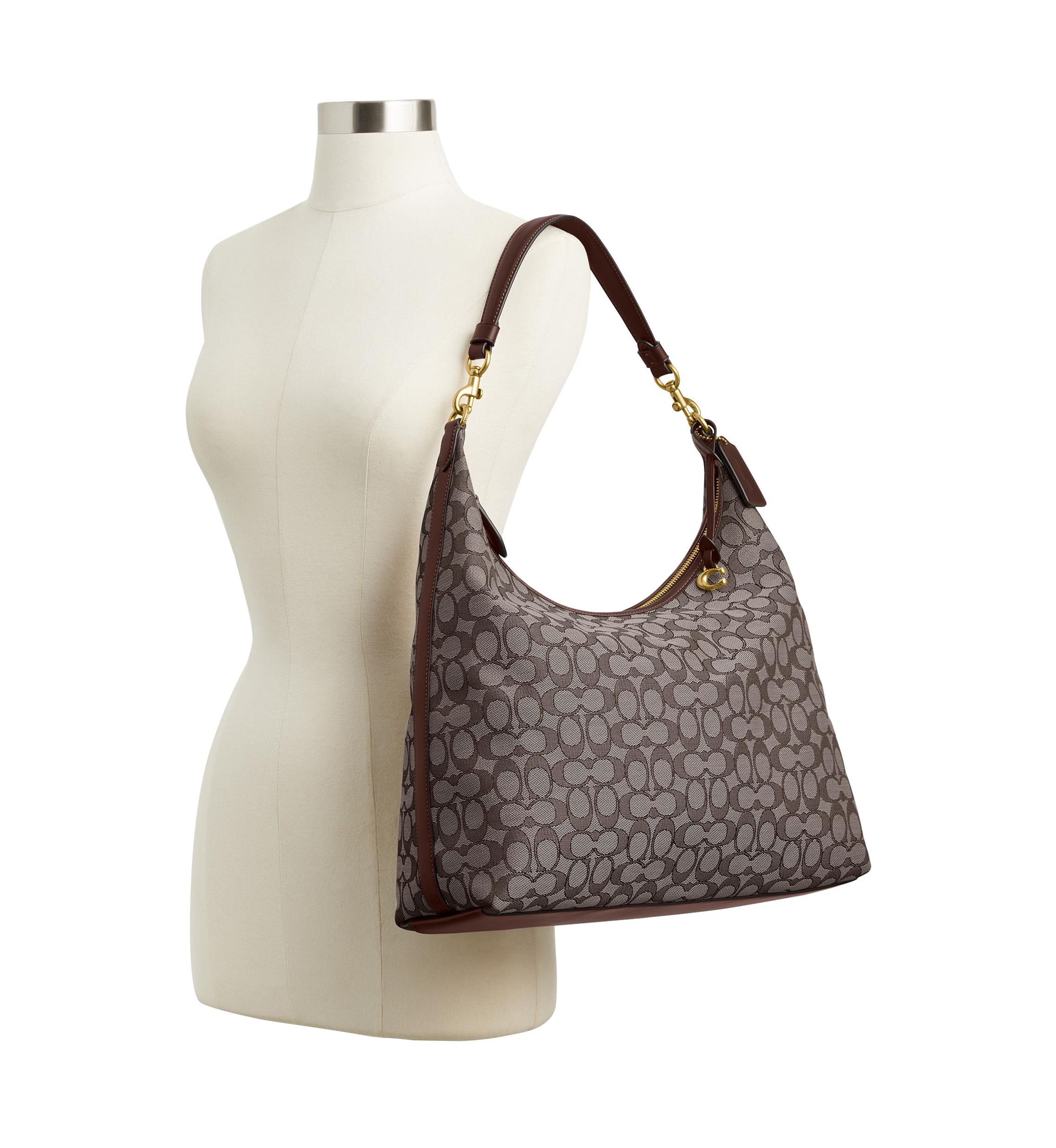 Juliet Shoulder Bag 38 in Signature Jacquard