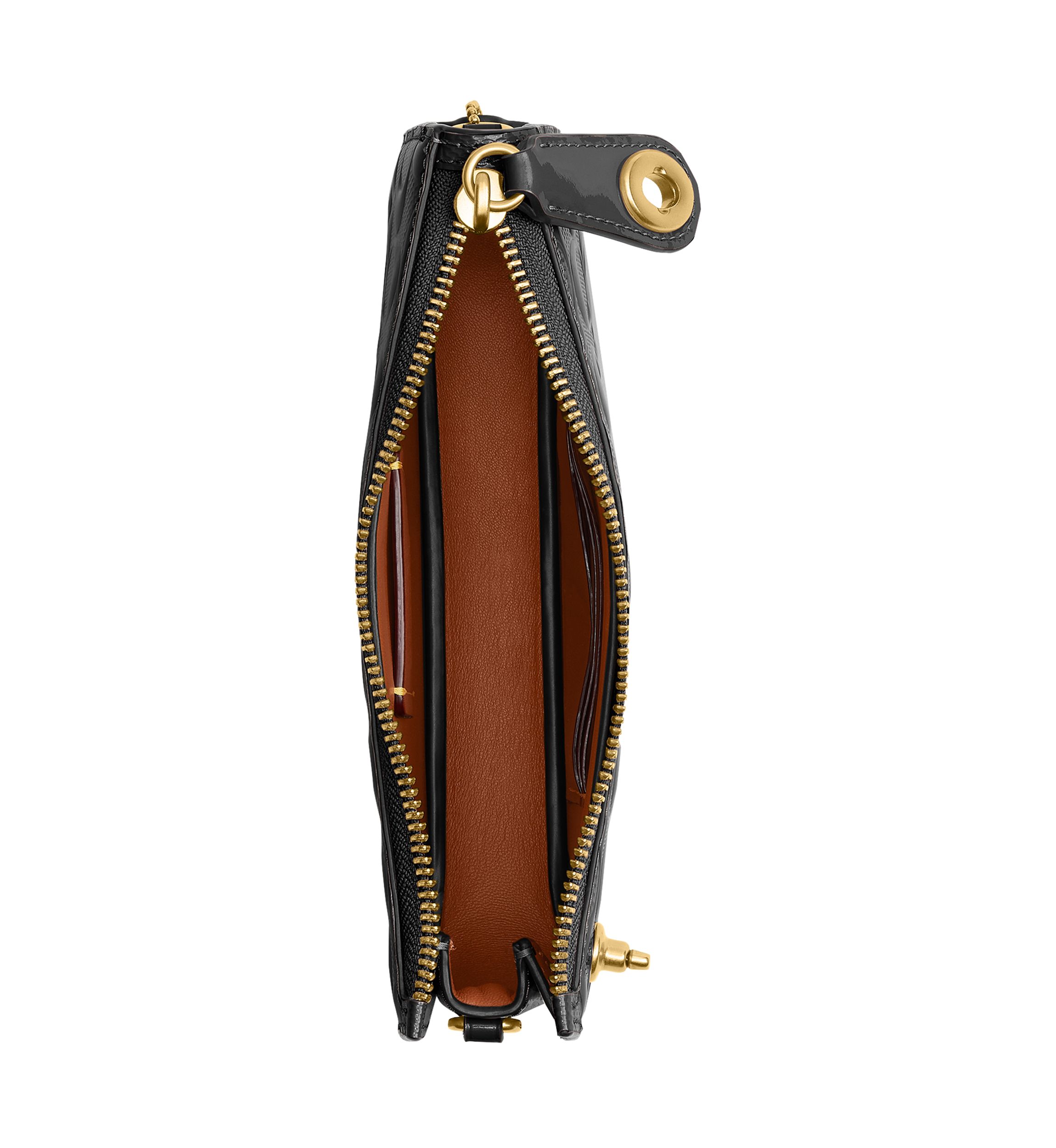 Penn Shoulder Bag in Signature Leather 