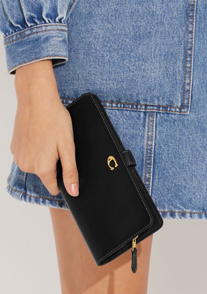 Essential Slim Wallet 