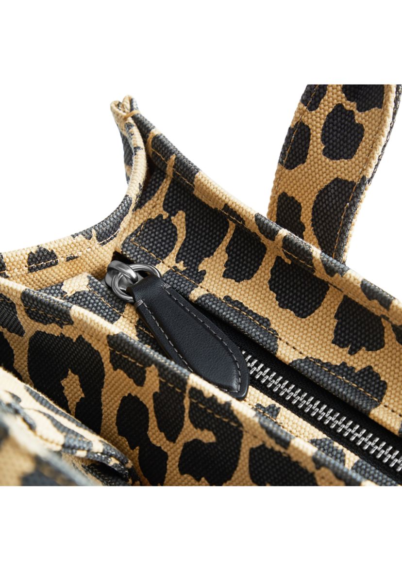 Cargo Tote 26 with Leopard Print