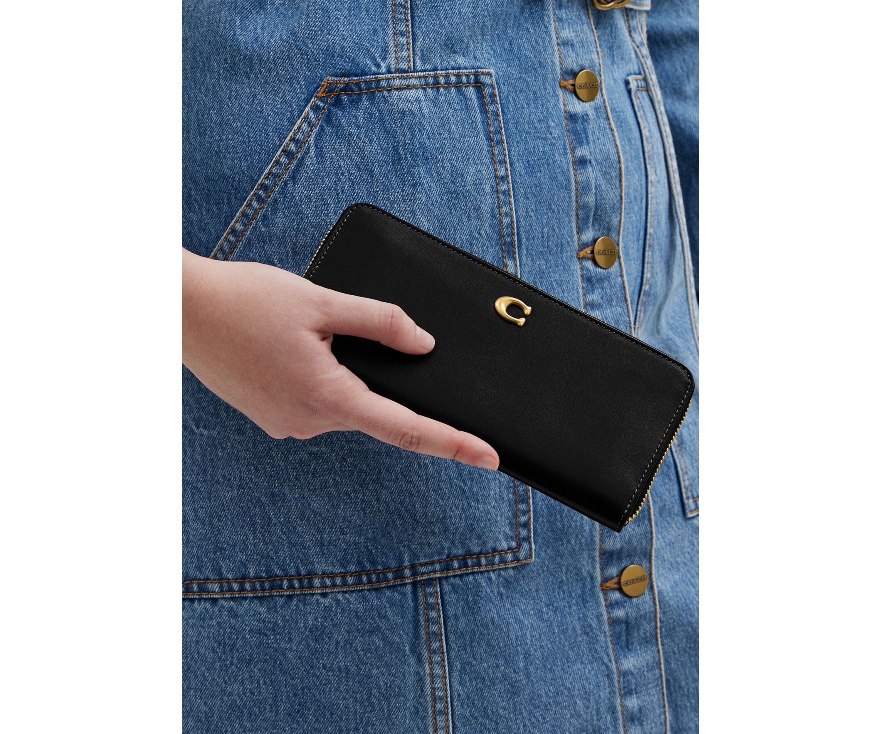 Essential Slim Accordion Zip Wallet