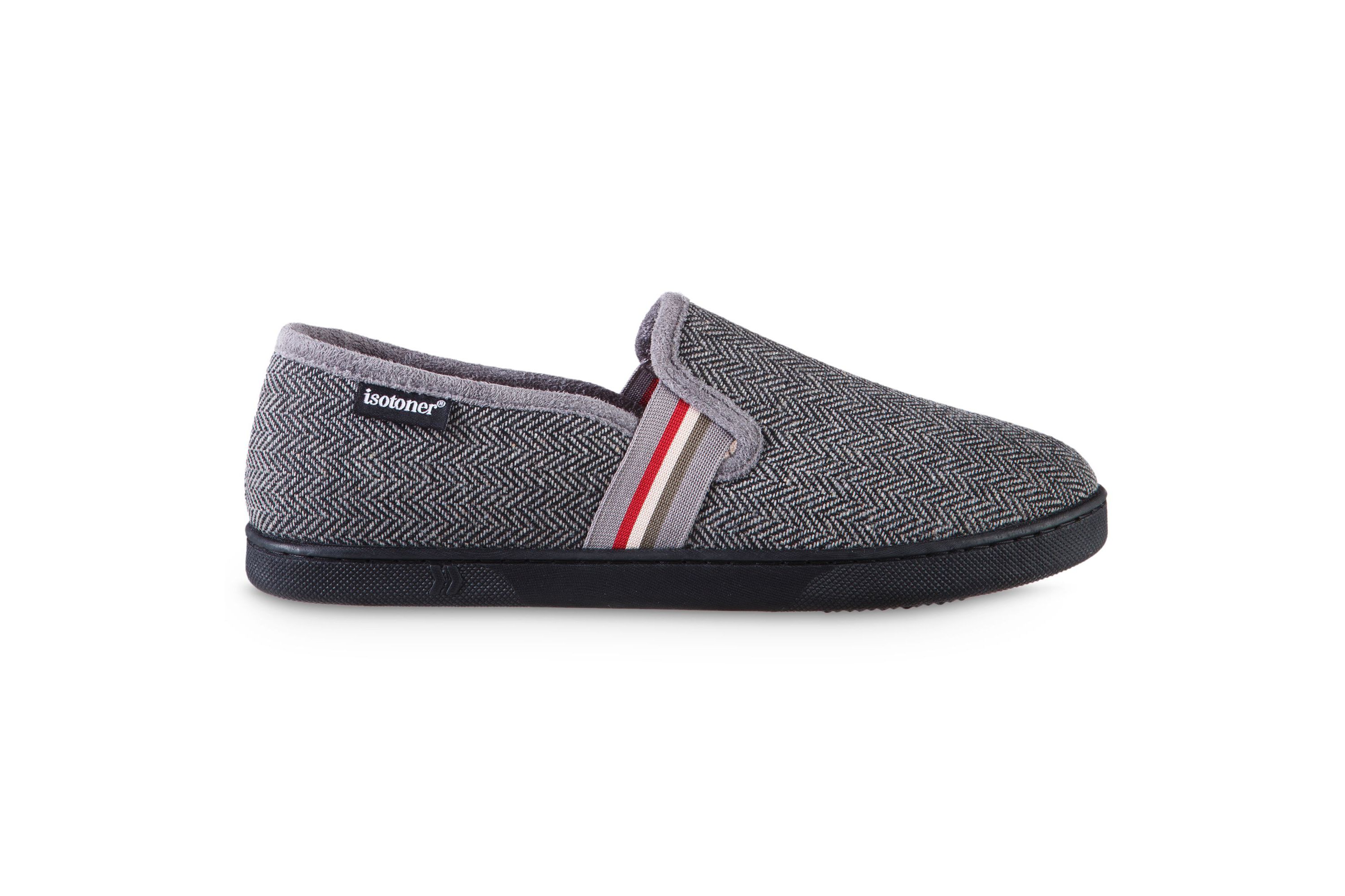 isotoner Mens Memory Foam Herringbone Maverick Closed Back Slipper