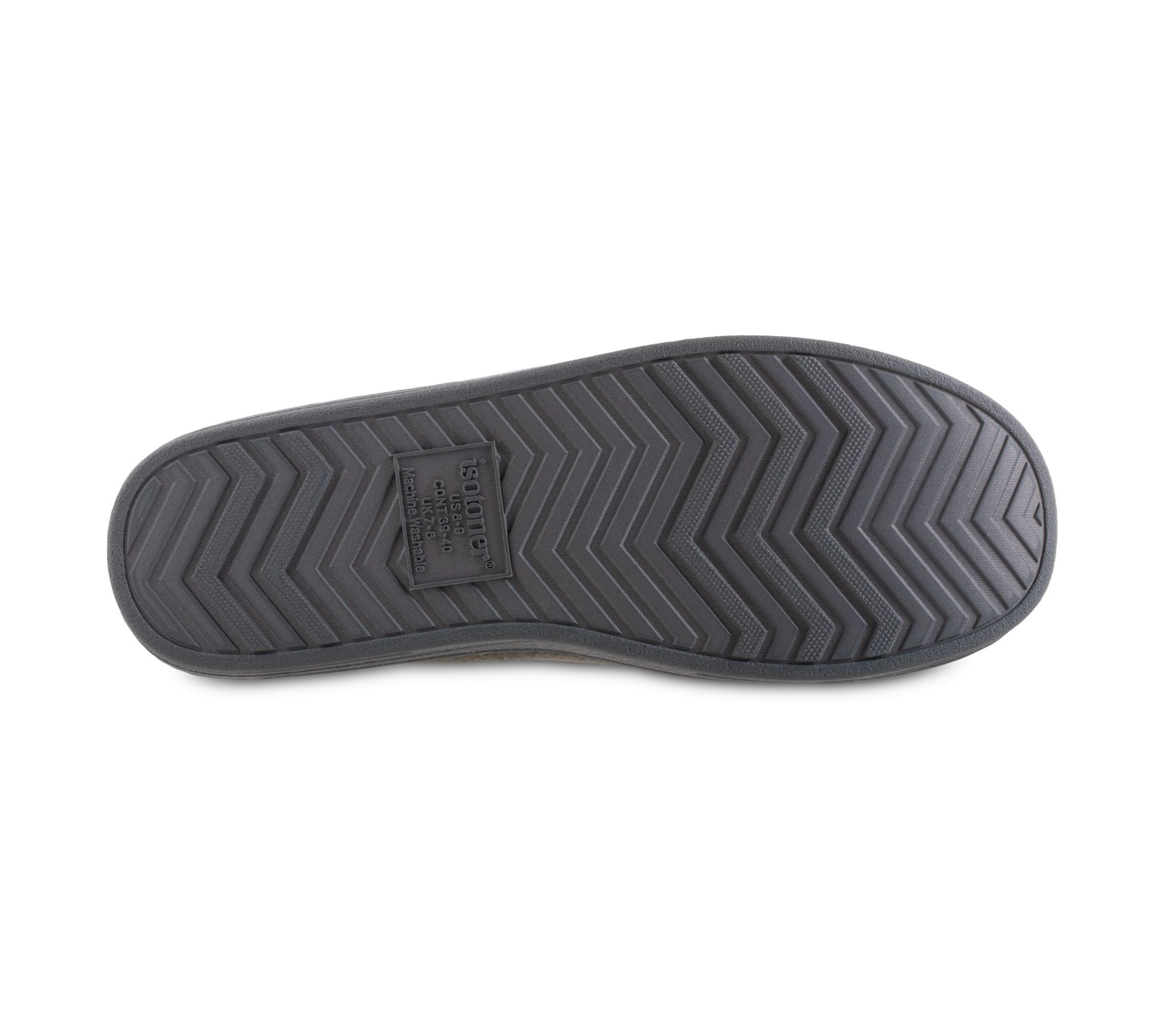 isotoner Mens Quilted Nylon Levon Low Boot Slippers