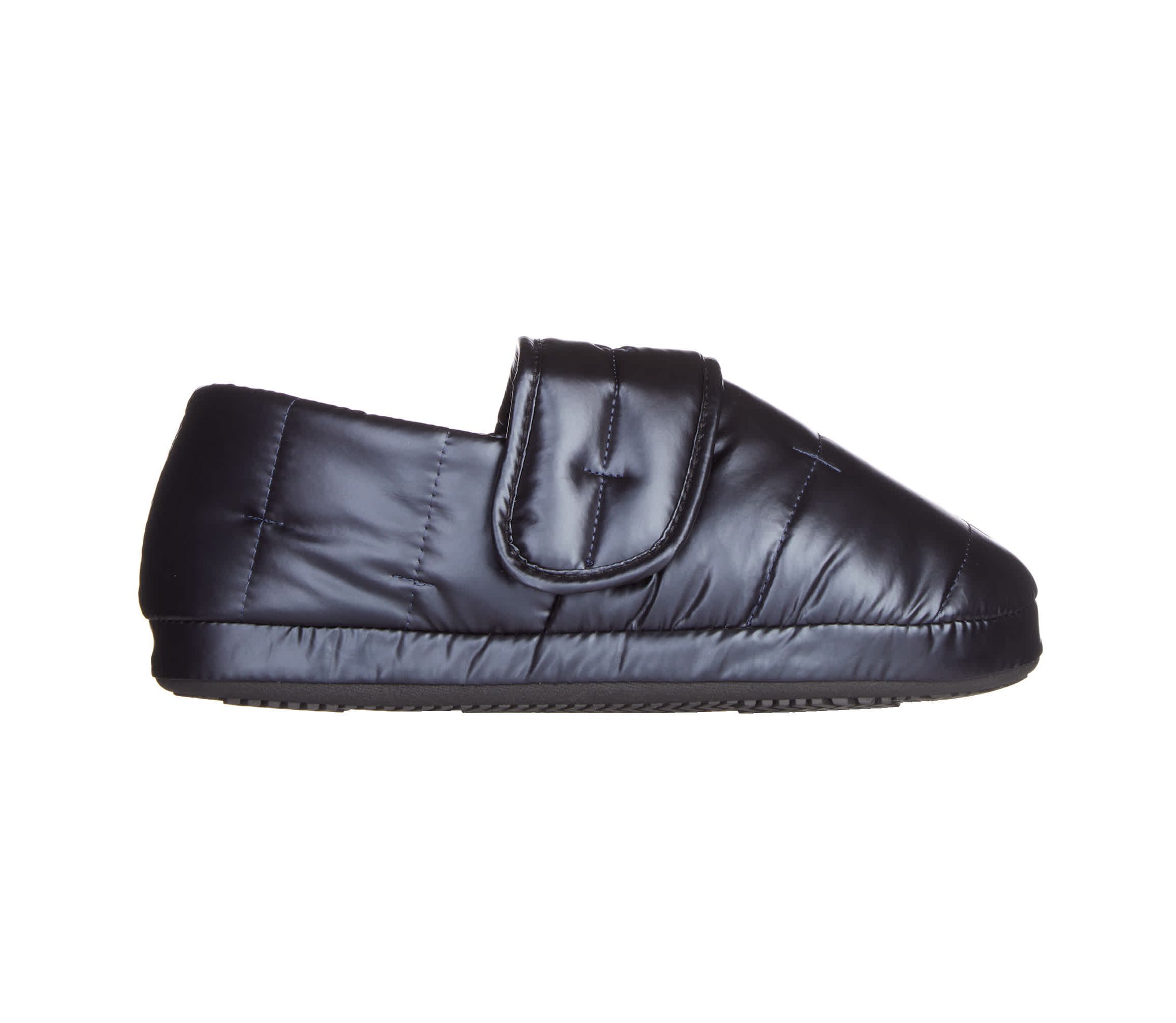 Womens Nylon Puffer Mikaela Slipper with Memory Foam and Indoor/Outdoor Sole