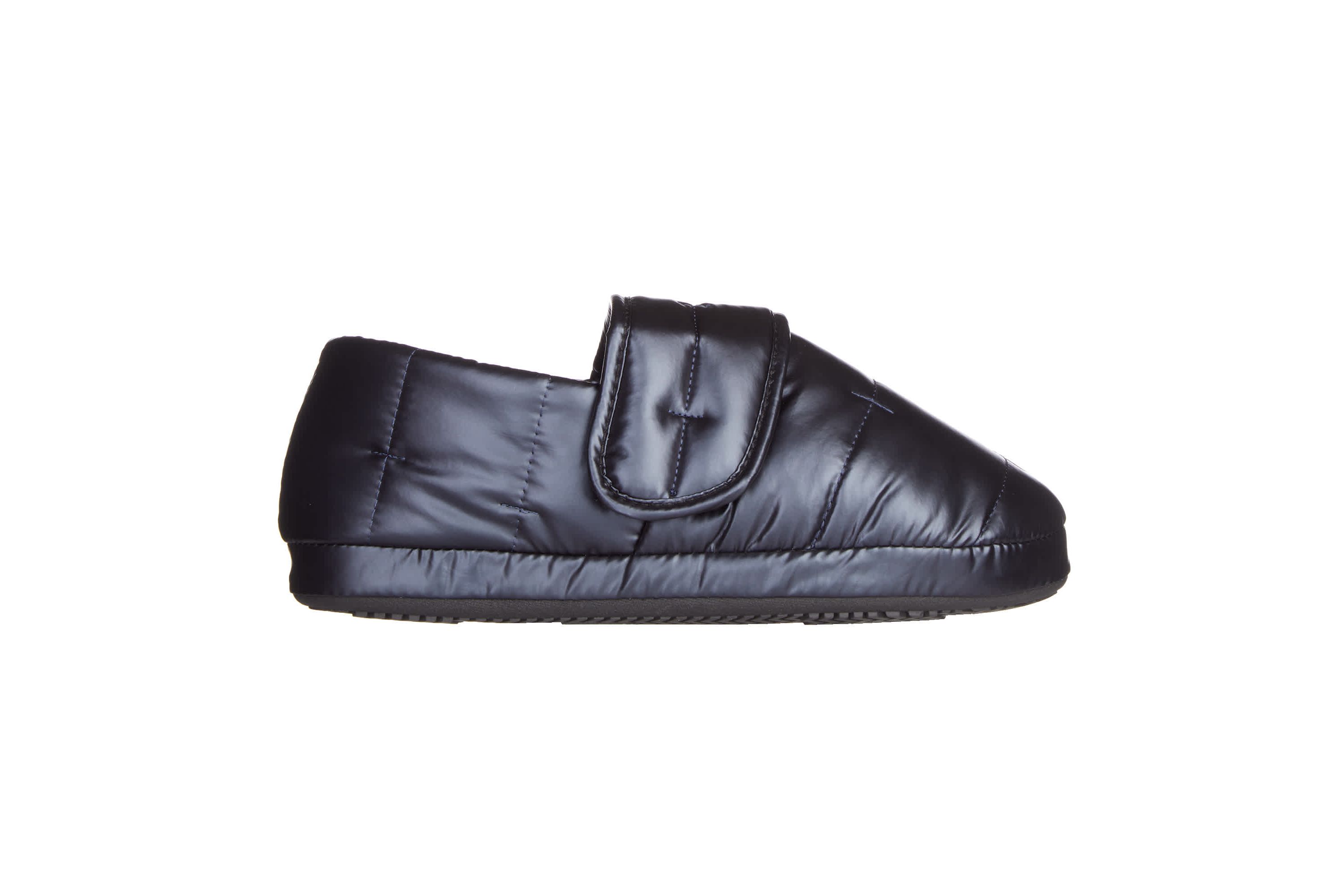 Womens Nylon Puffer Mikaela Slipper with Memory Foam and Indoor/Outdoor Sole