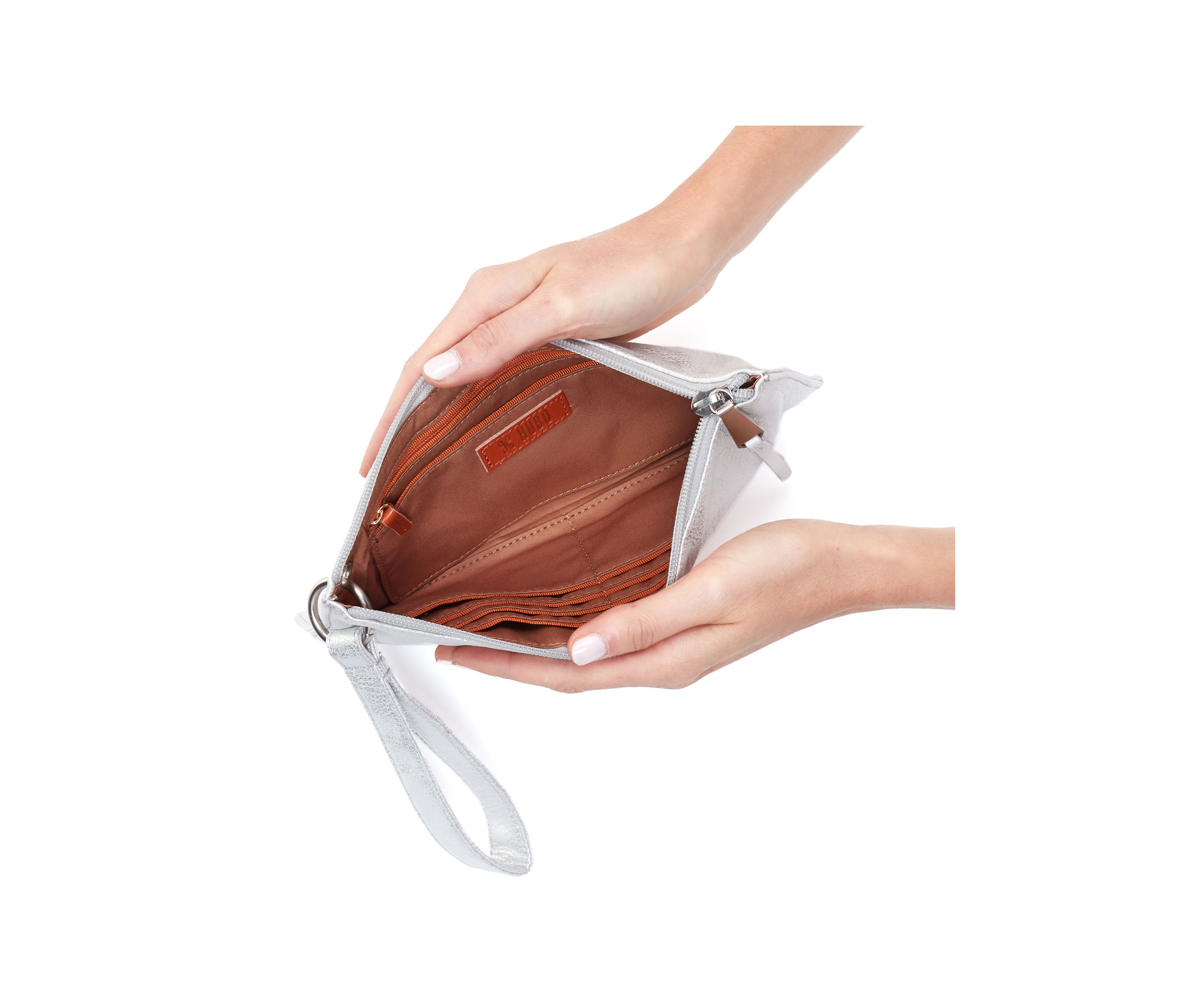 Vida Wristlet