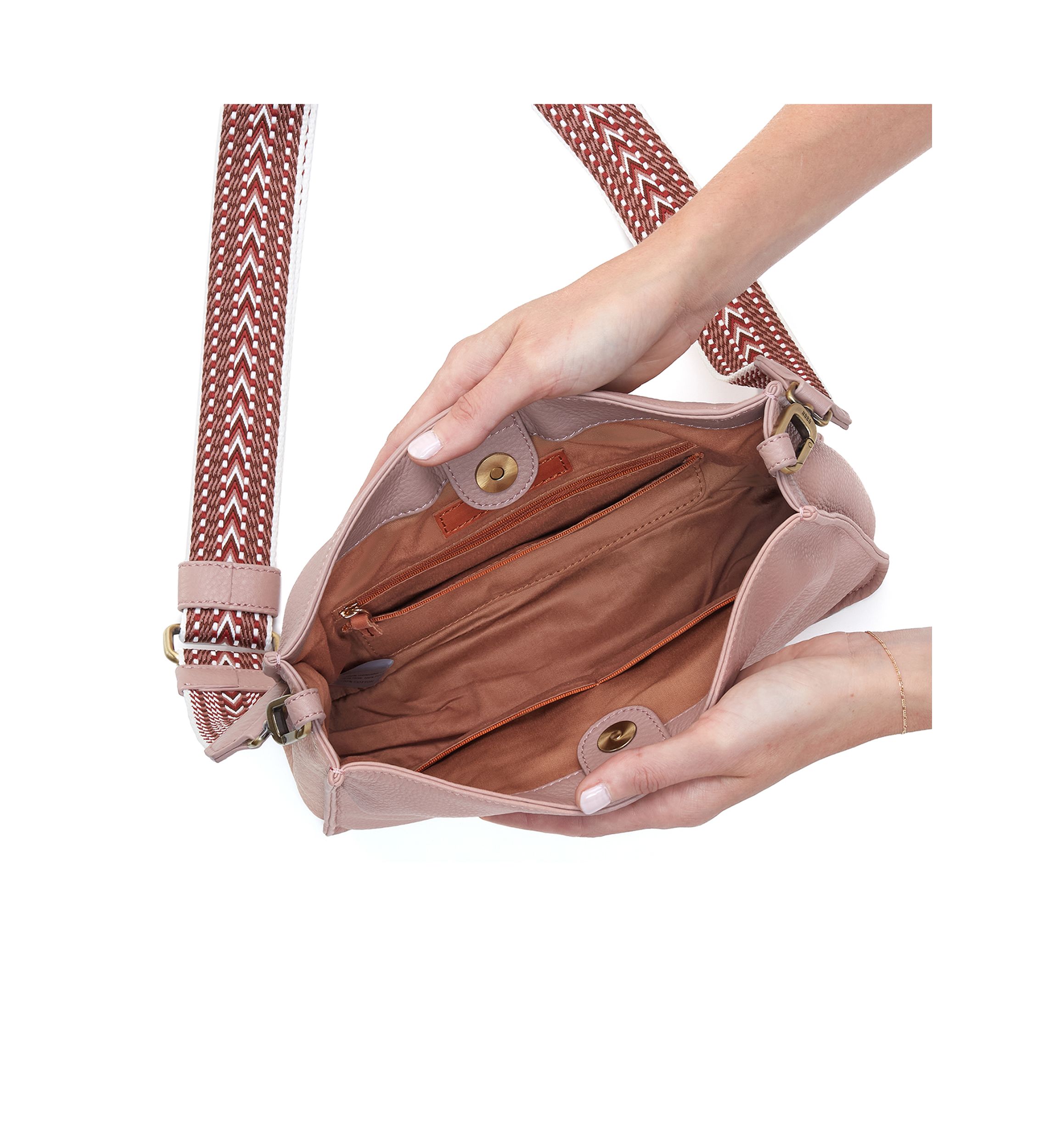 Cass Crossbody