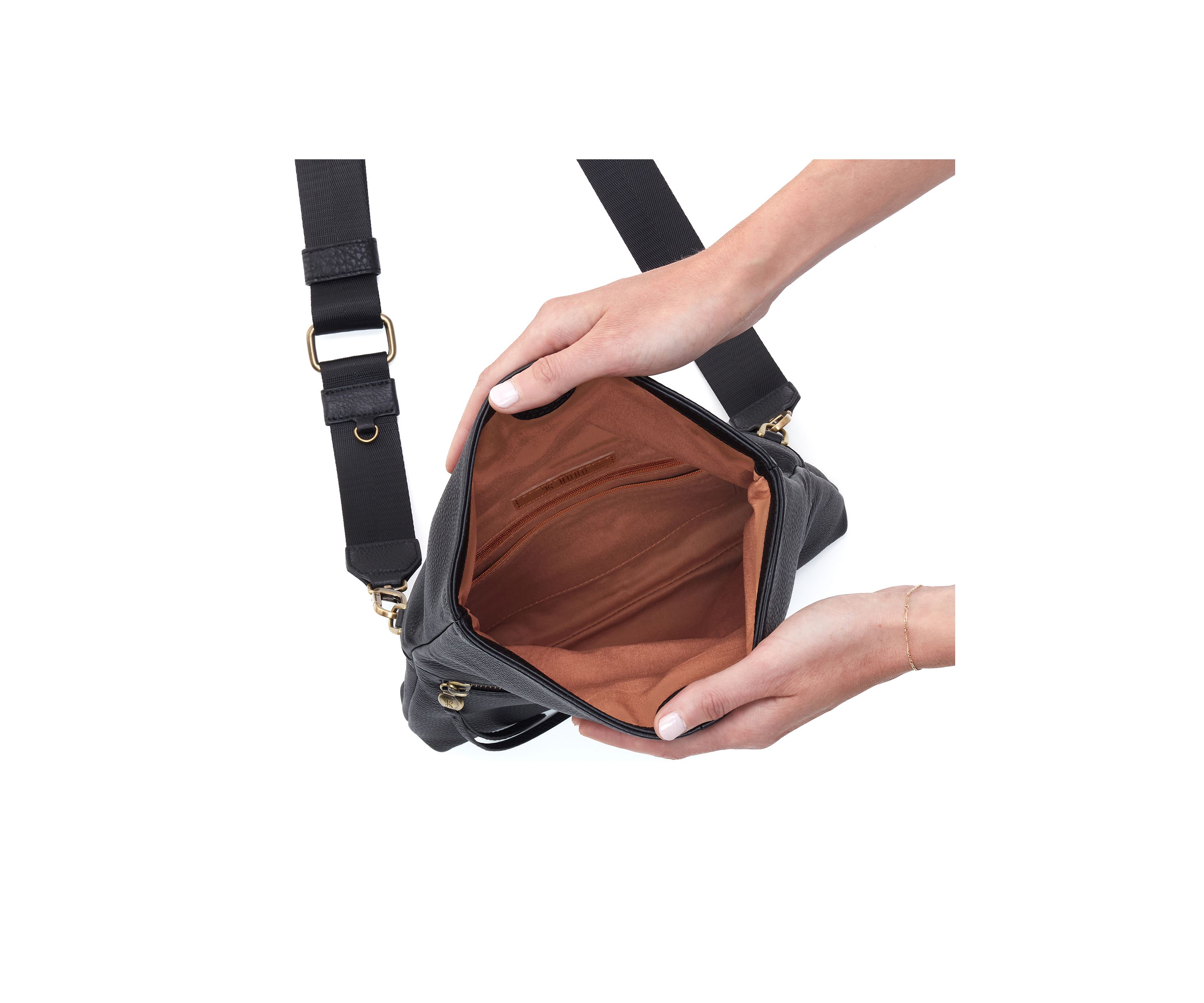 Grant Crossbody