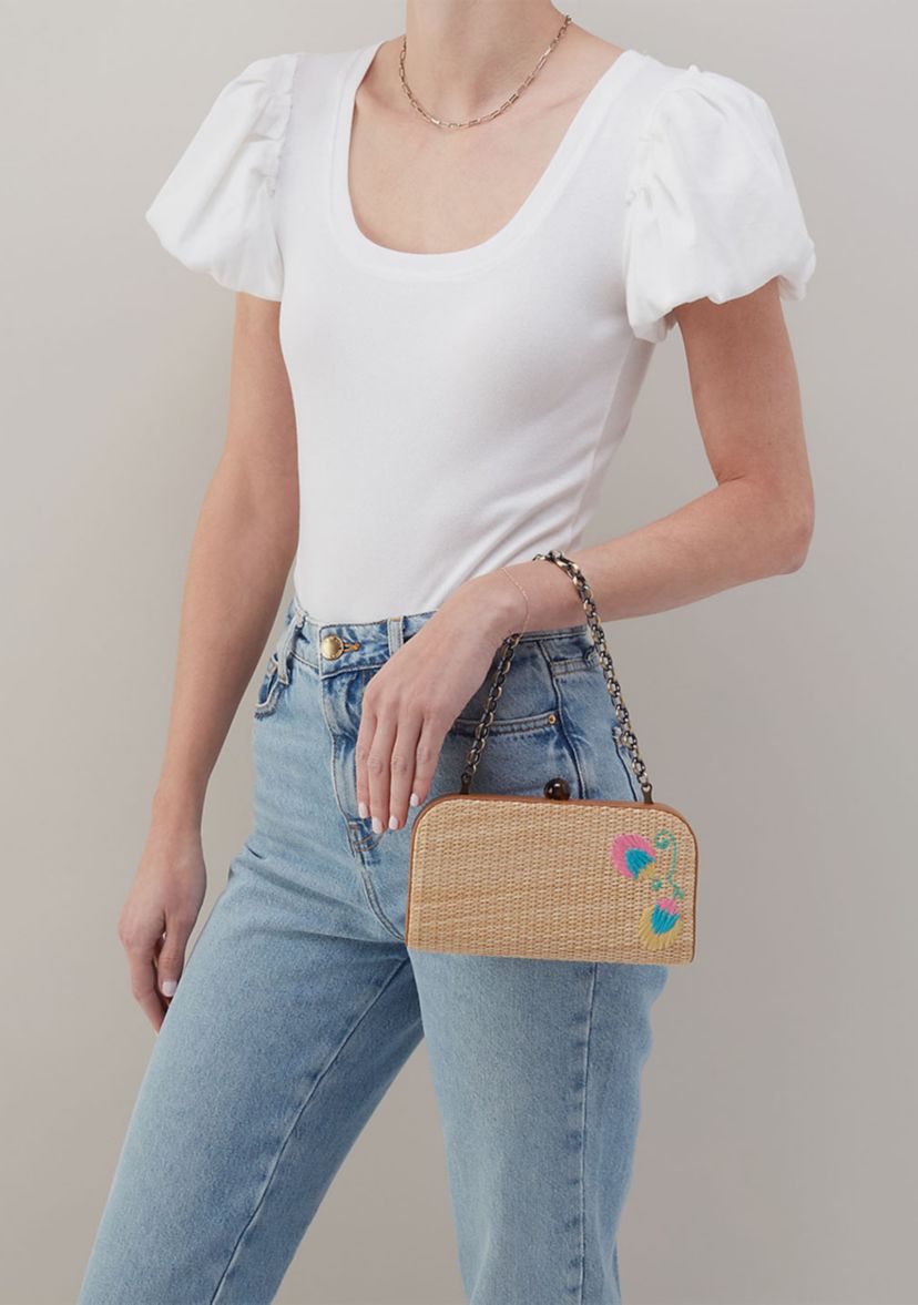 Lauren Minaudiere