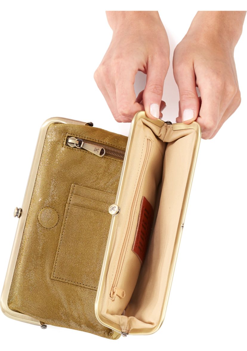 Lauren Clutch Wallet