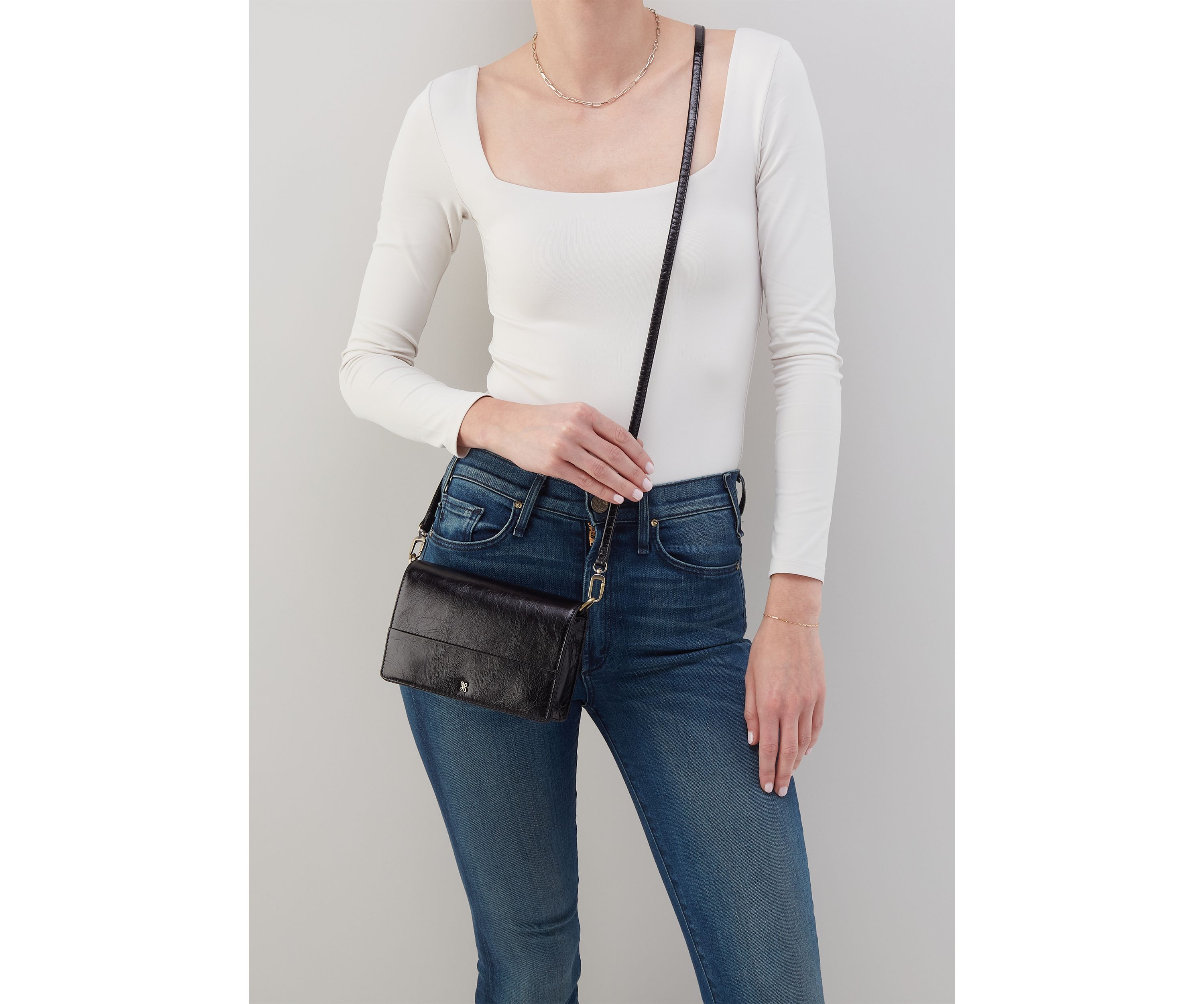 Jill Phone Crossbody