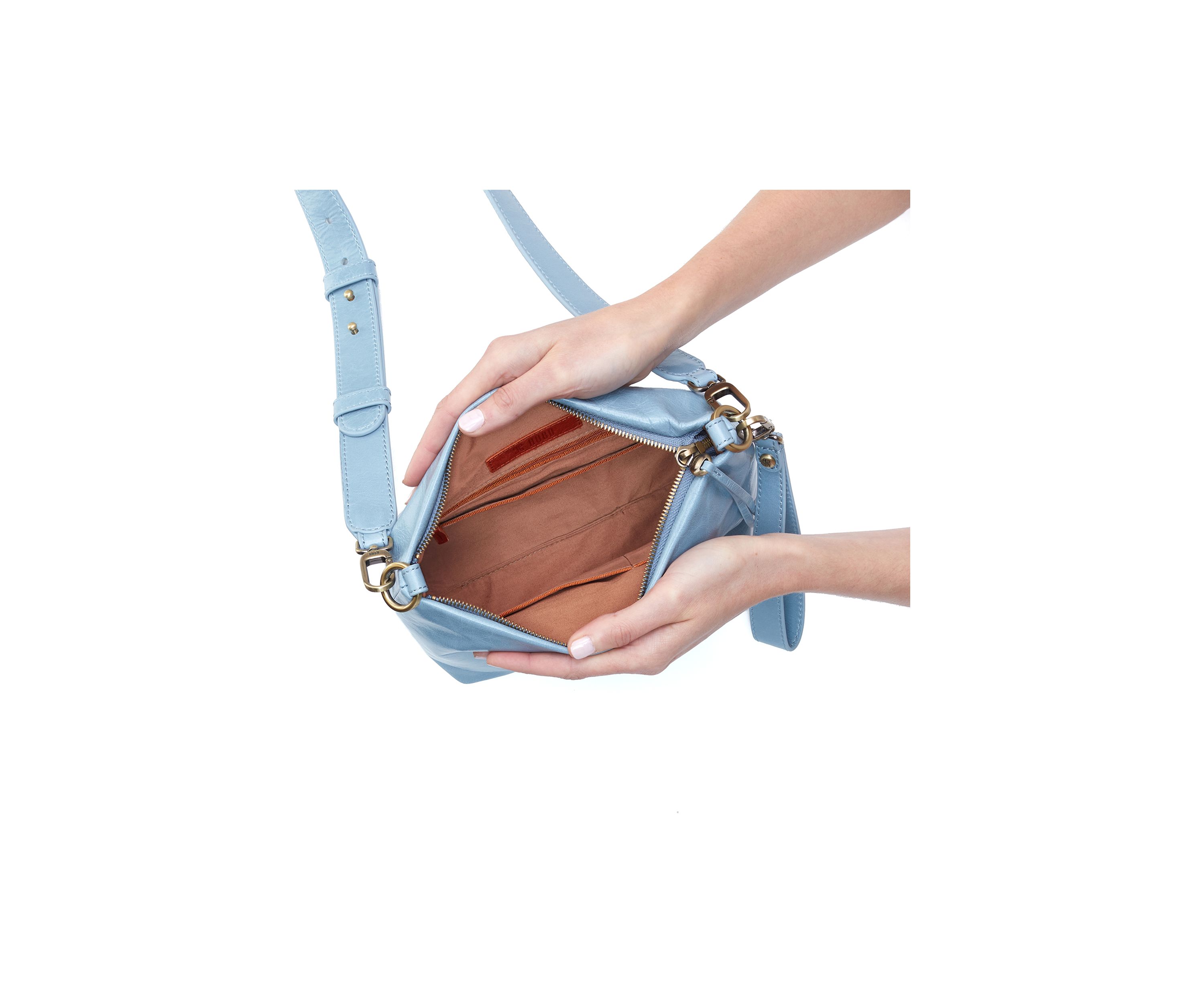 Ashe Crossbody