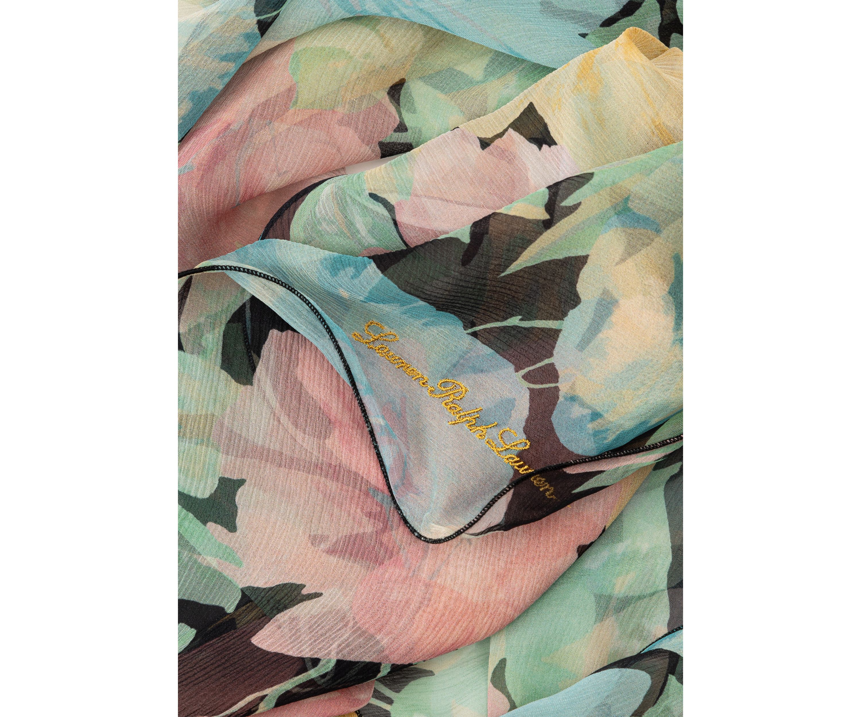 Spring Floral Wavy Wrap