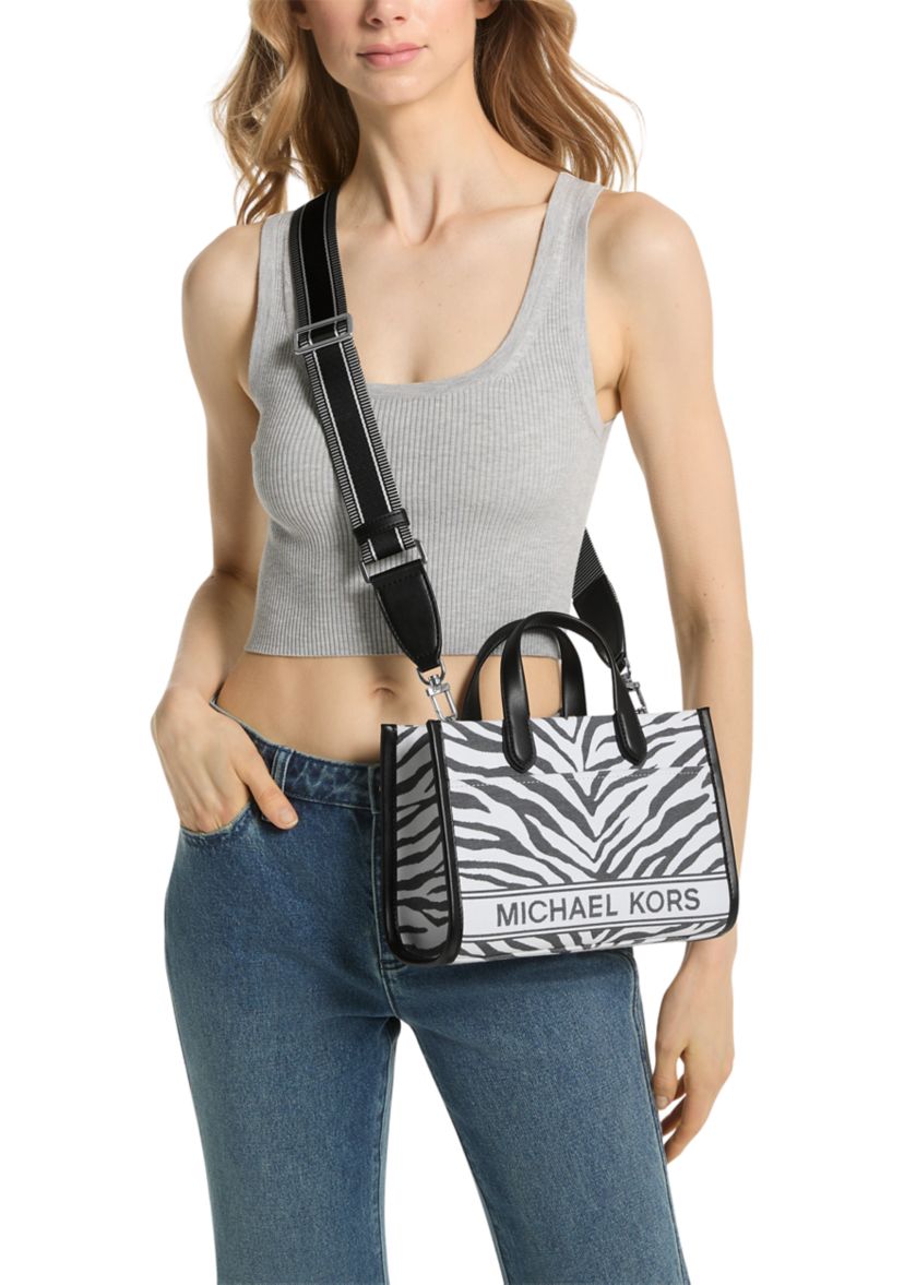 Gigi Small East West Messenger Bag