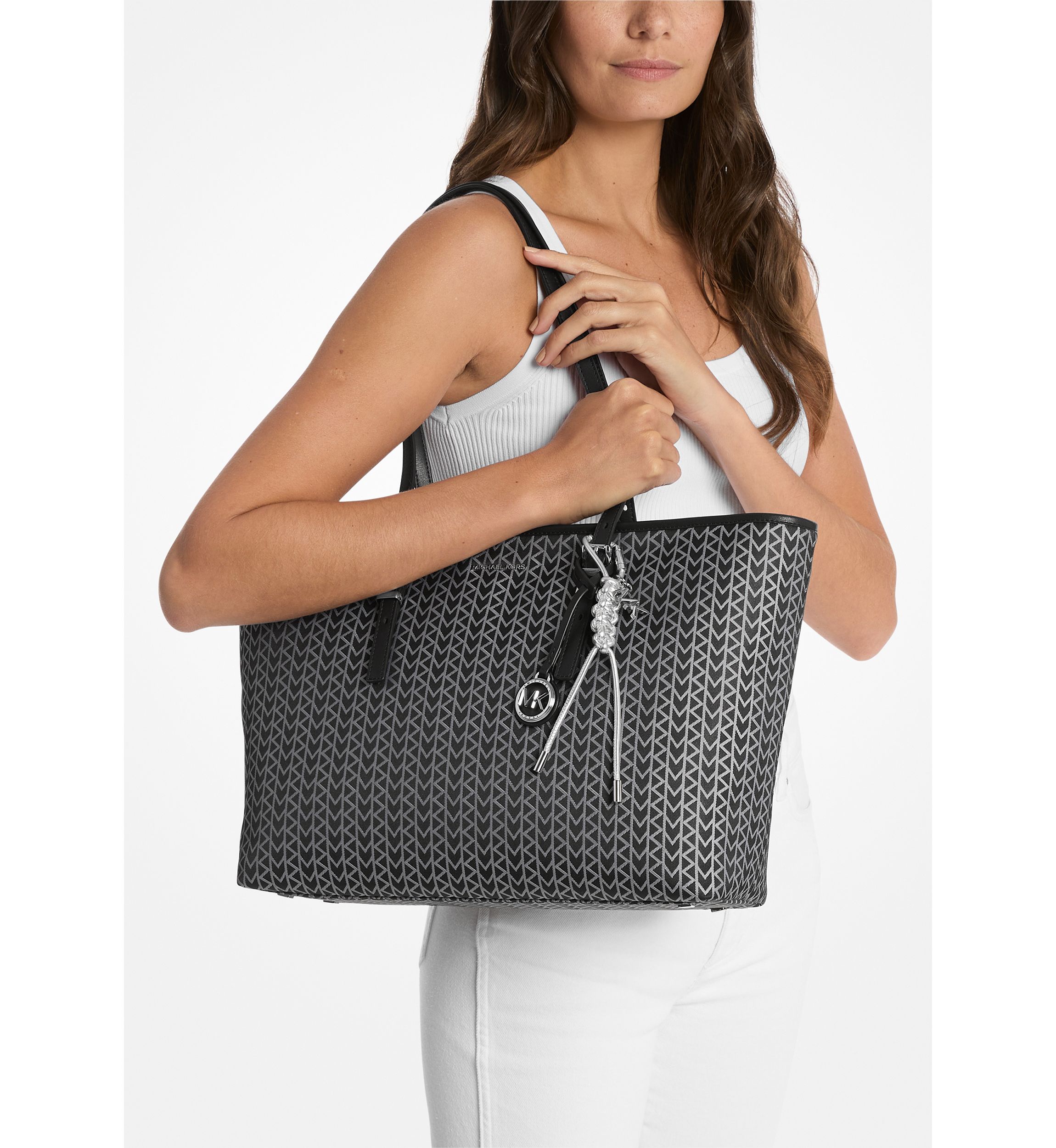 Quinn Large Top Zip Tote 