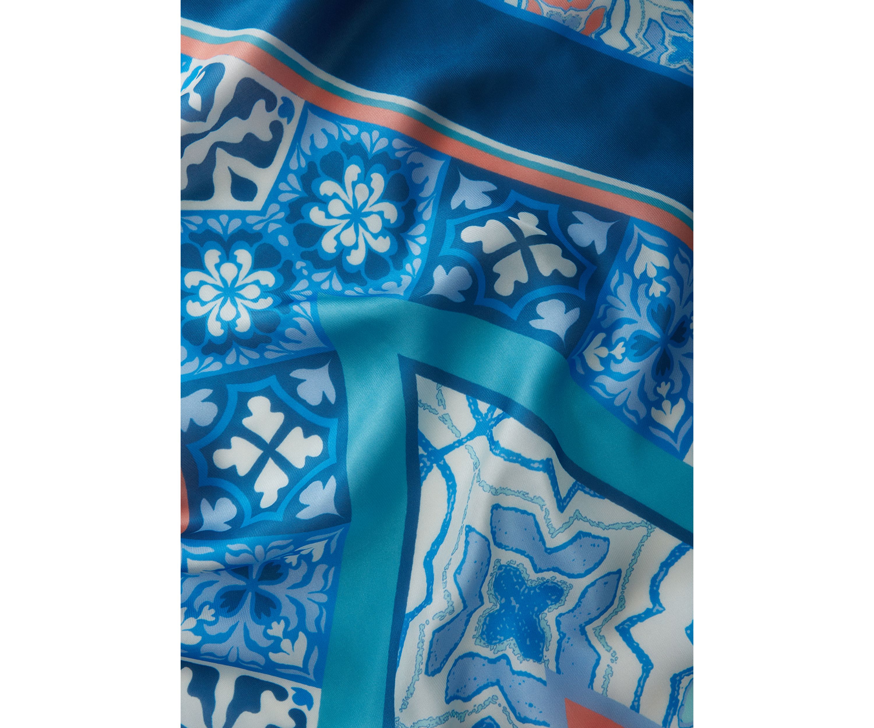 Geometric Print Oblong Scarf