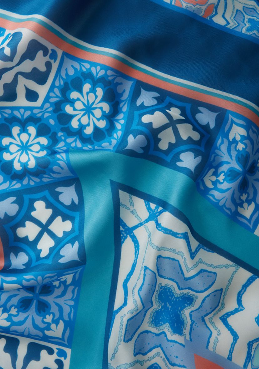 Geometric Print Oblong Scarf