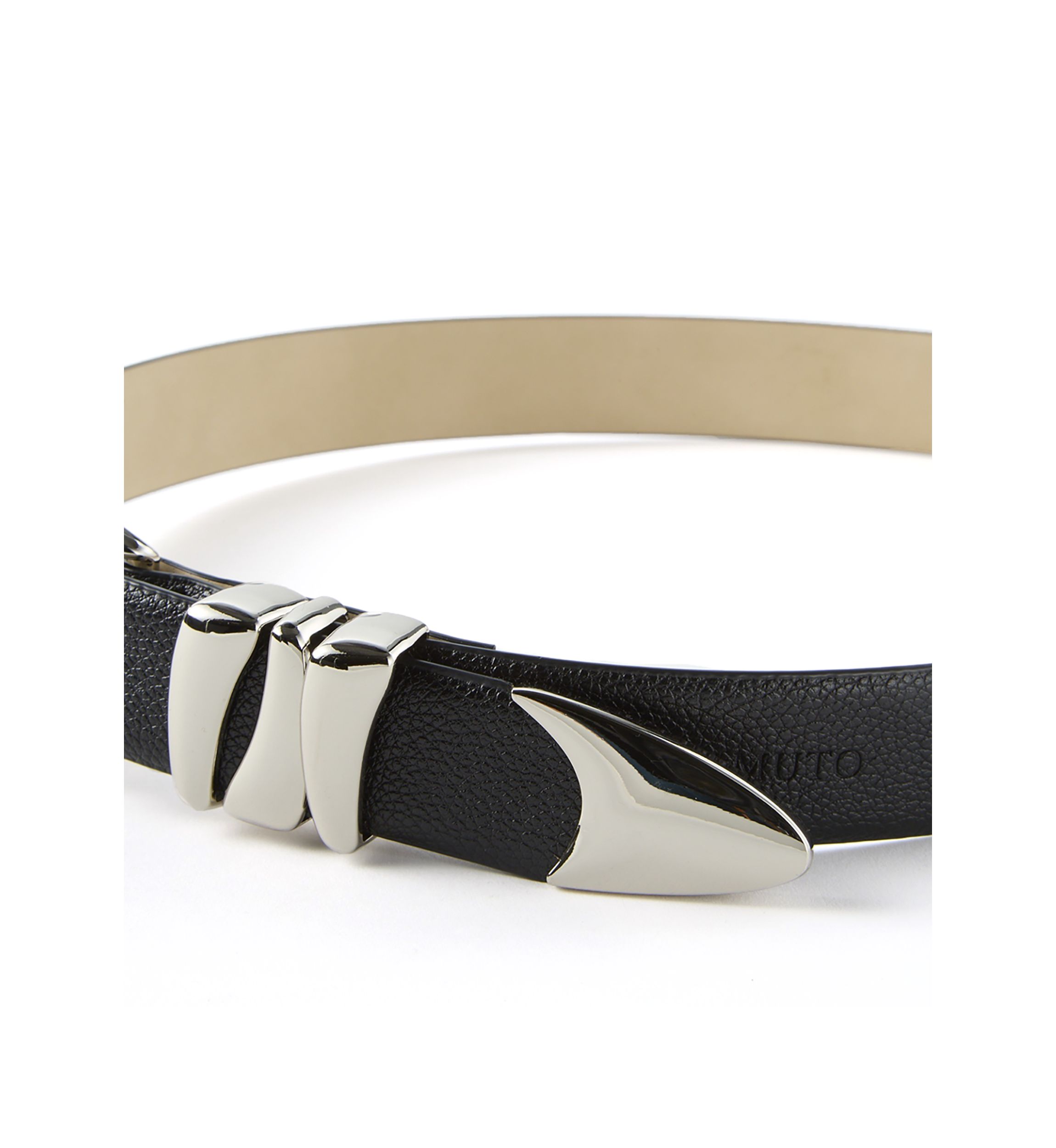 Sculptural Buckle Loops Tip Belt in Pebbled Faux Leather