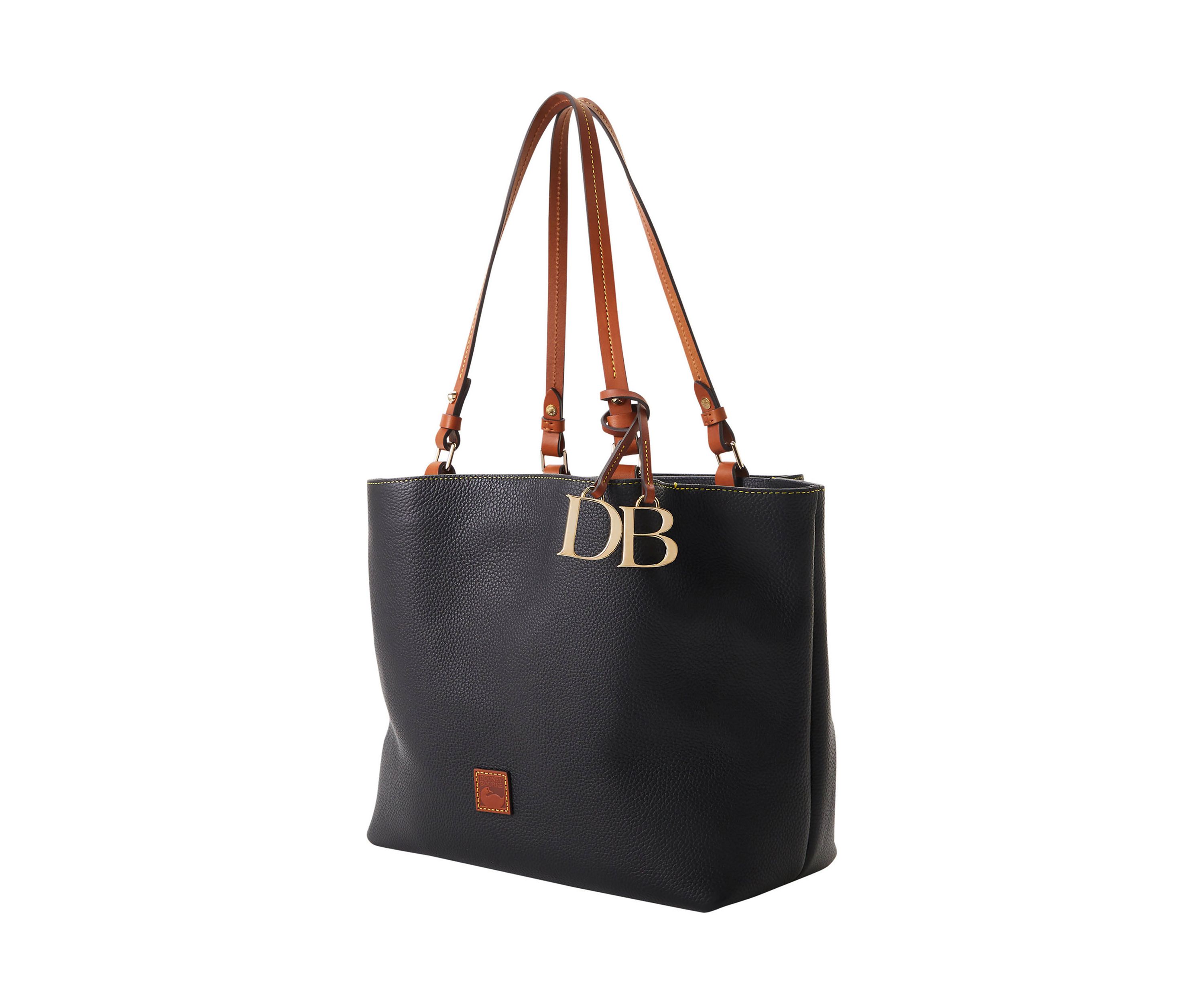 Pebble Grain Flynn Shoulder Bag