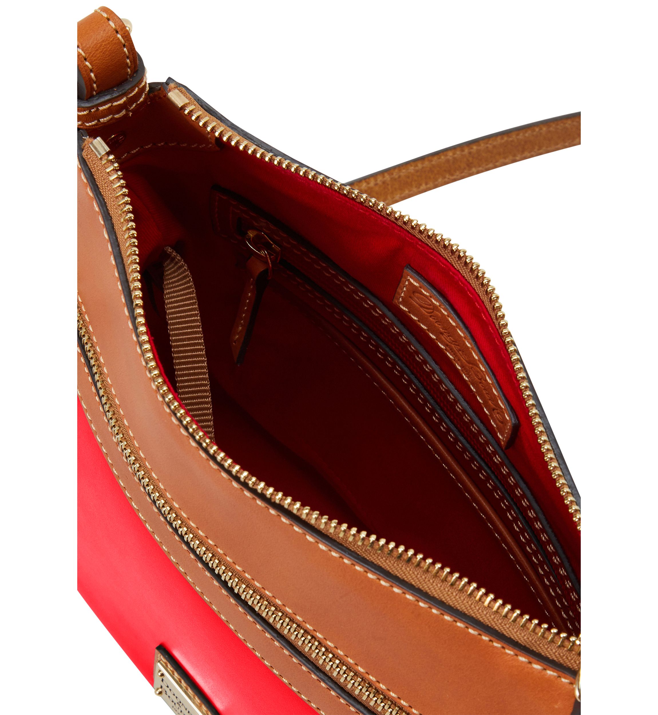 Wexford Crossbody 26