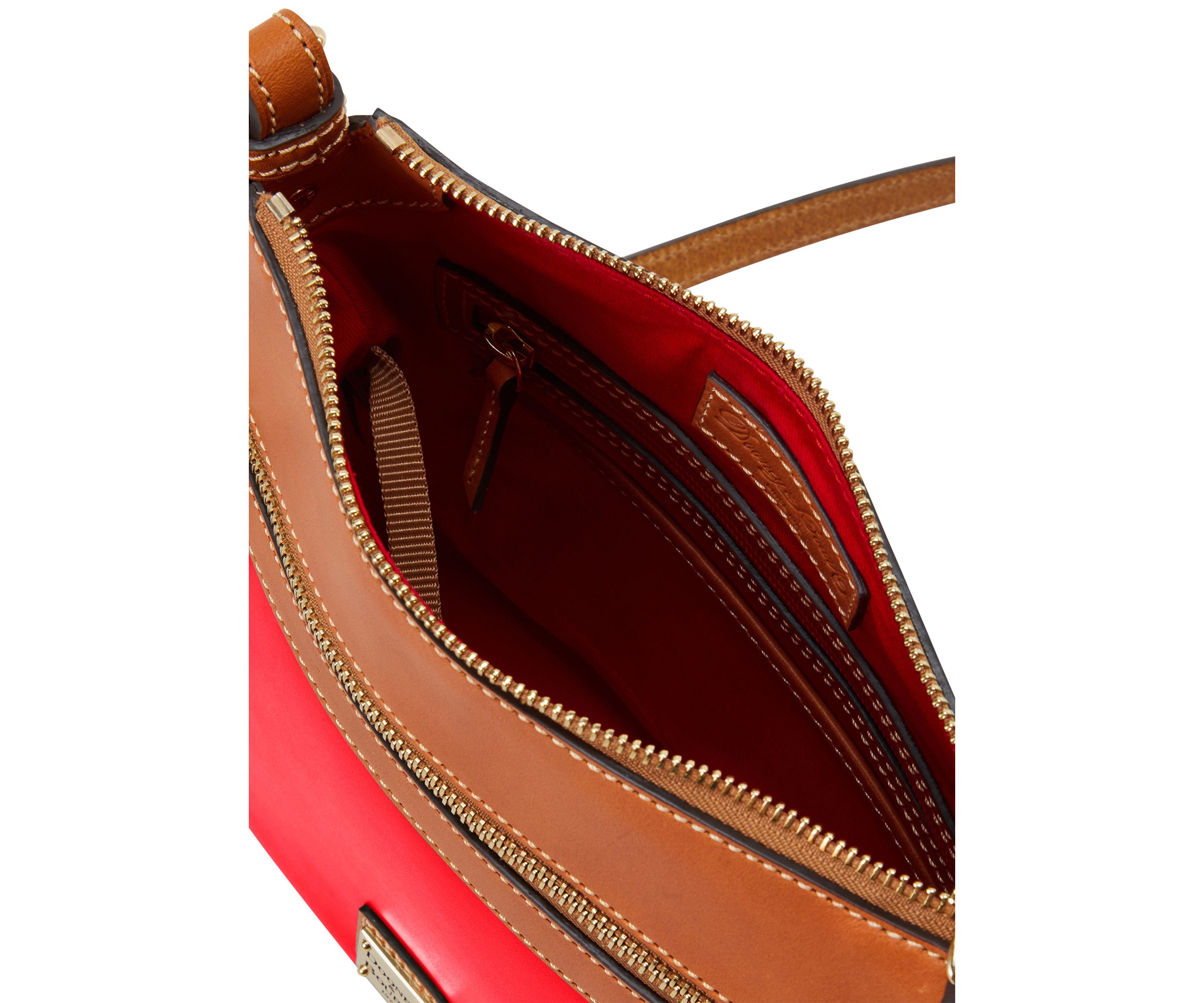 Wexford Crossbody 26