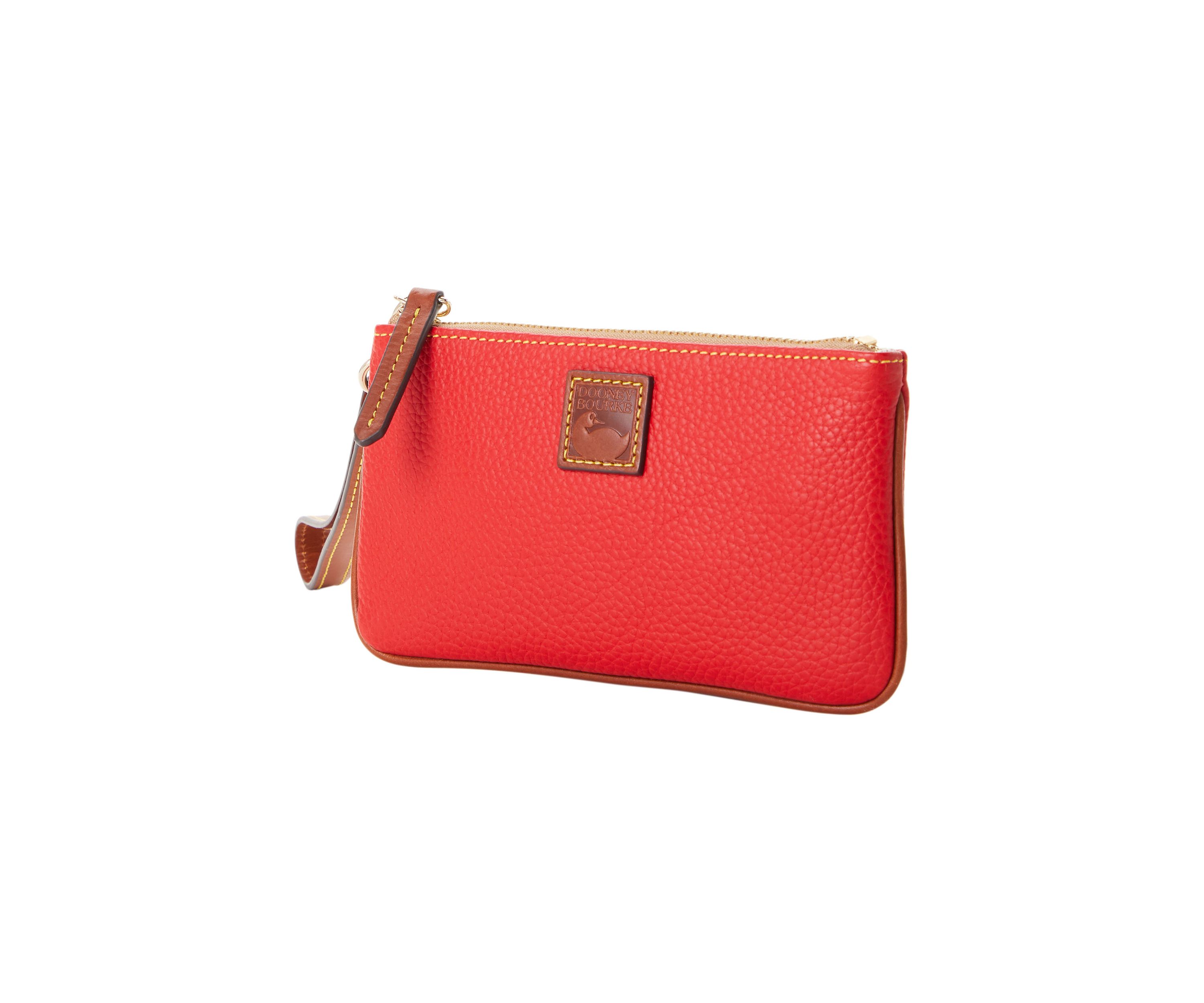 Pebble Medium Wristlet