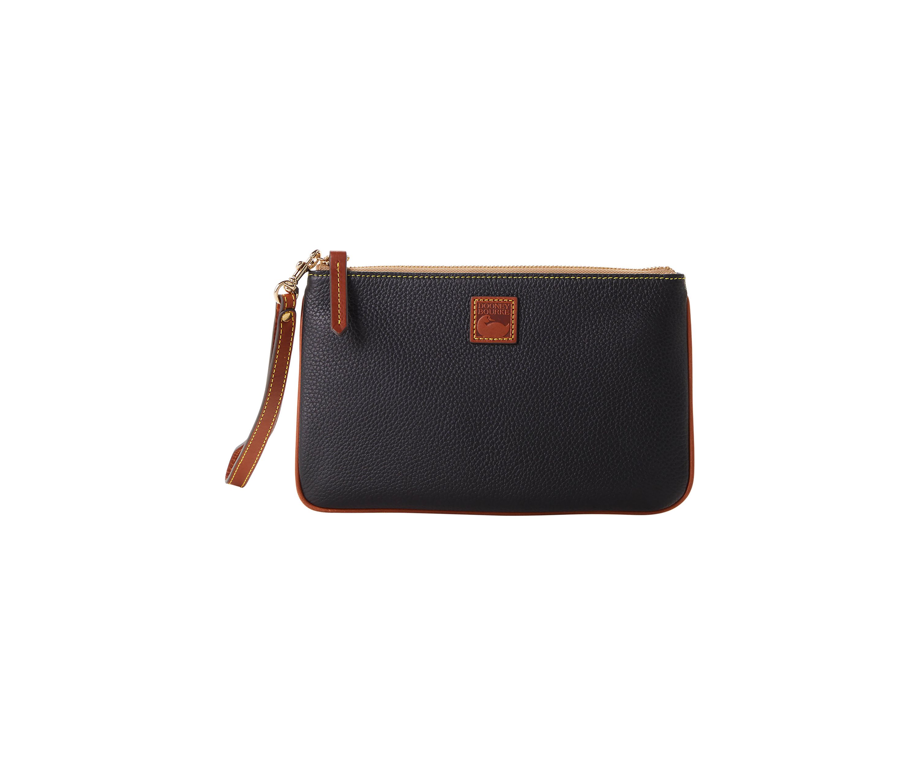 Pebble Grain Large Wristlet
