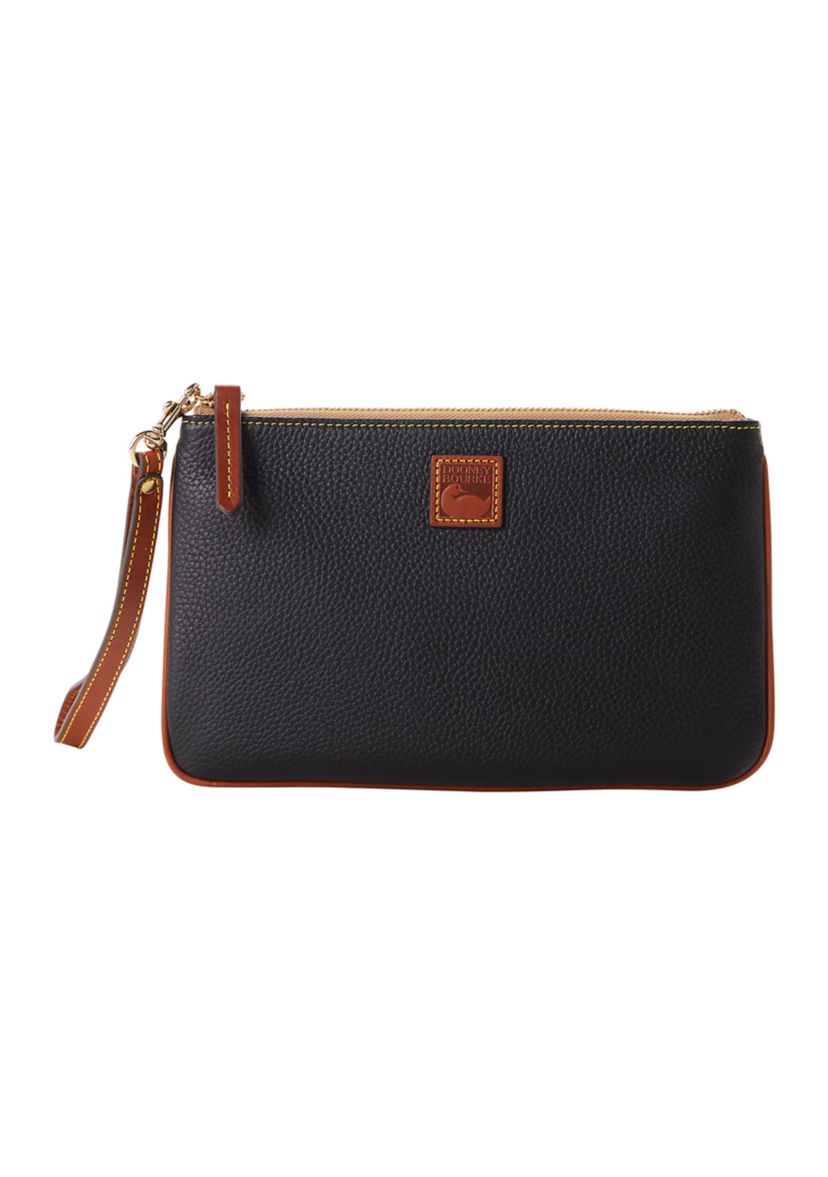 Pebble Grain Large Wristlet