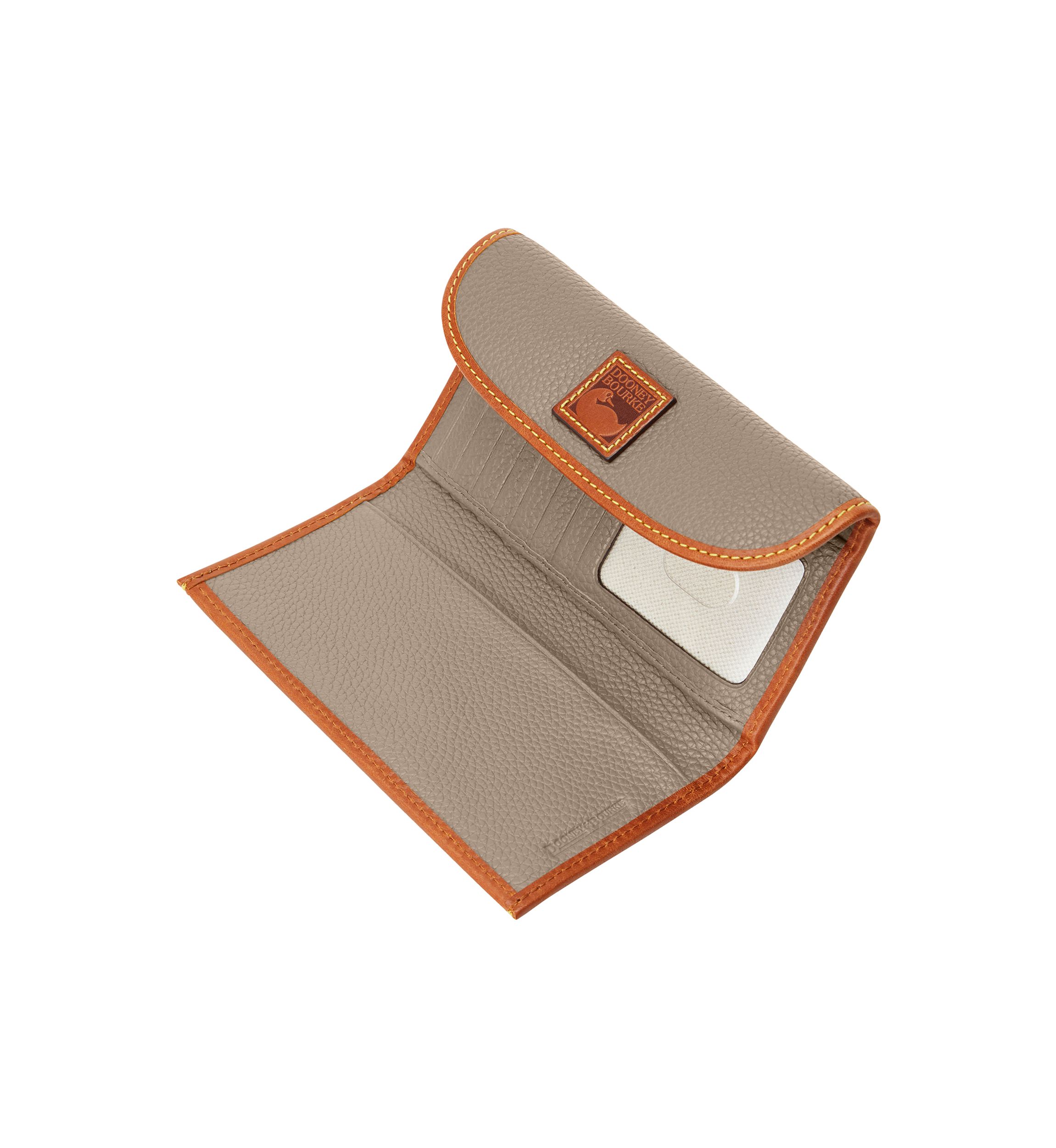 Pebble Continental Clutch Wallet