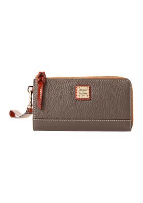 Dooney & bourke store pebble grain zip clutch