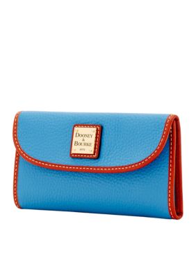 Pebble Grain Continental Clutch