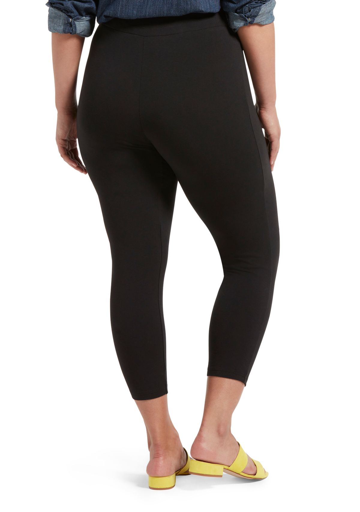 Plus Size Blackout Cotton Capri Leggings