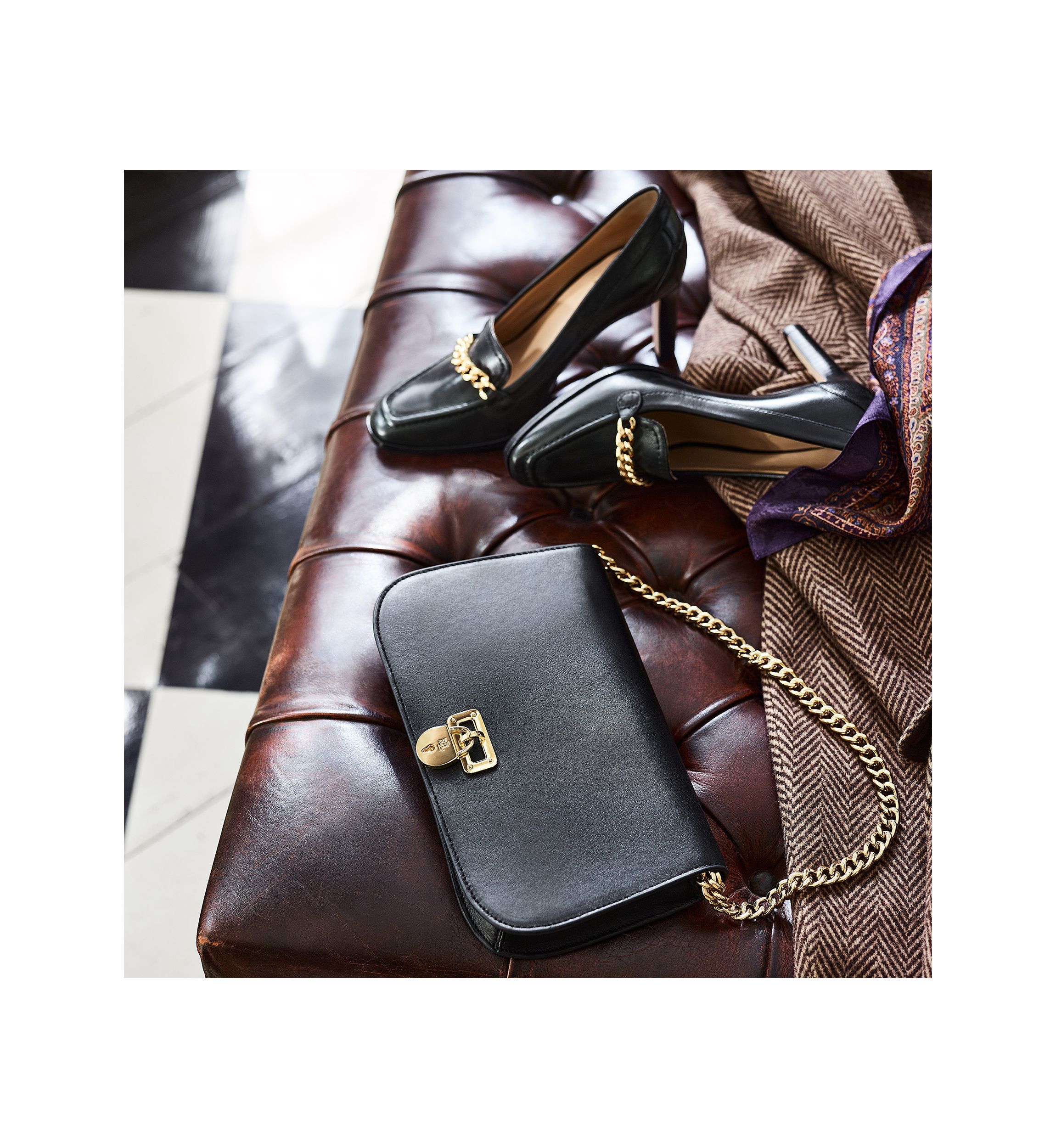 Leather Medium Tanner Shoulder Bag