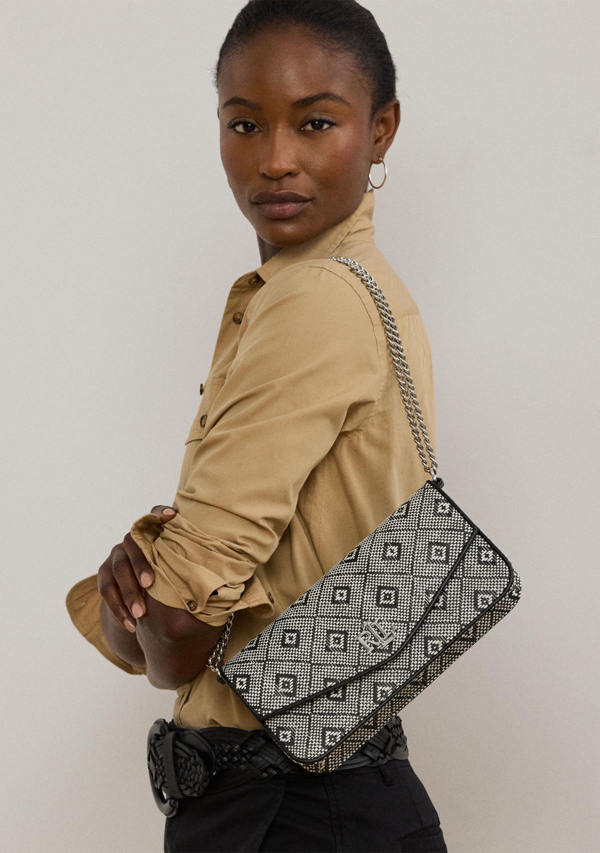 Geo-Motif Woven Straw Medium Sawyer Bag