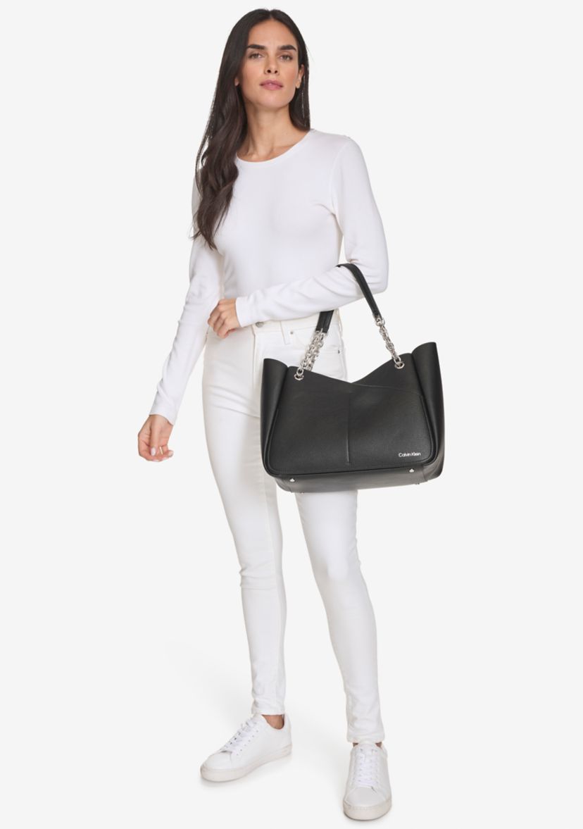 Zoe Chain Tote