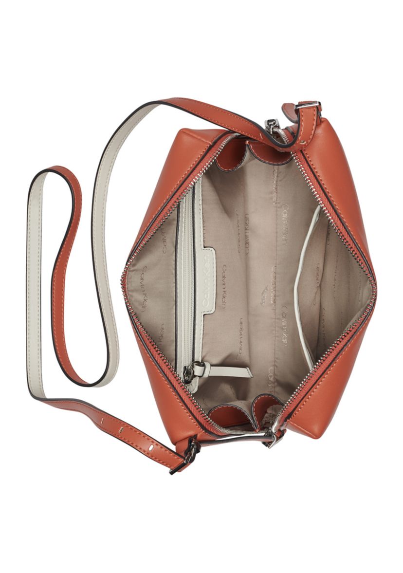 Lowen Crossbody 