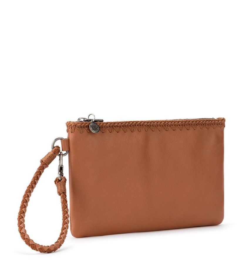 Vita Leather Wristlet