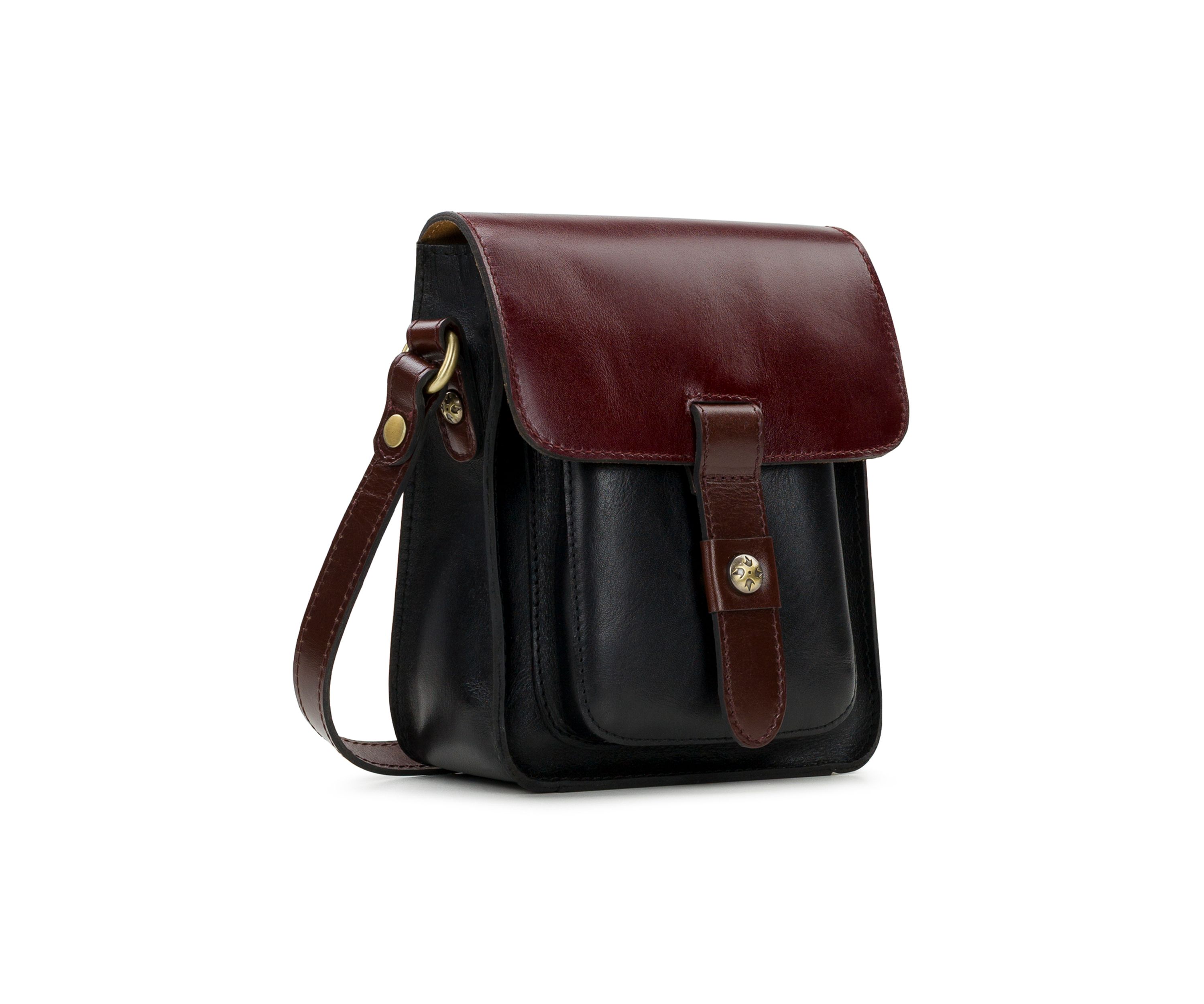 Lari Crossbody