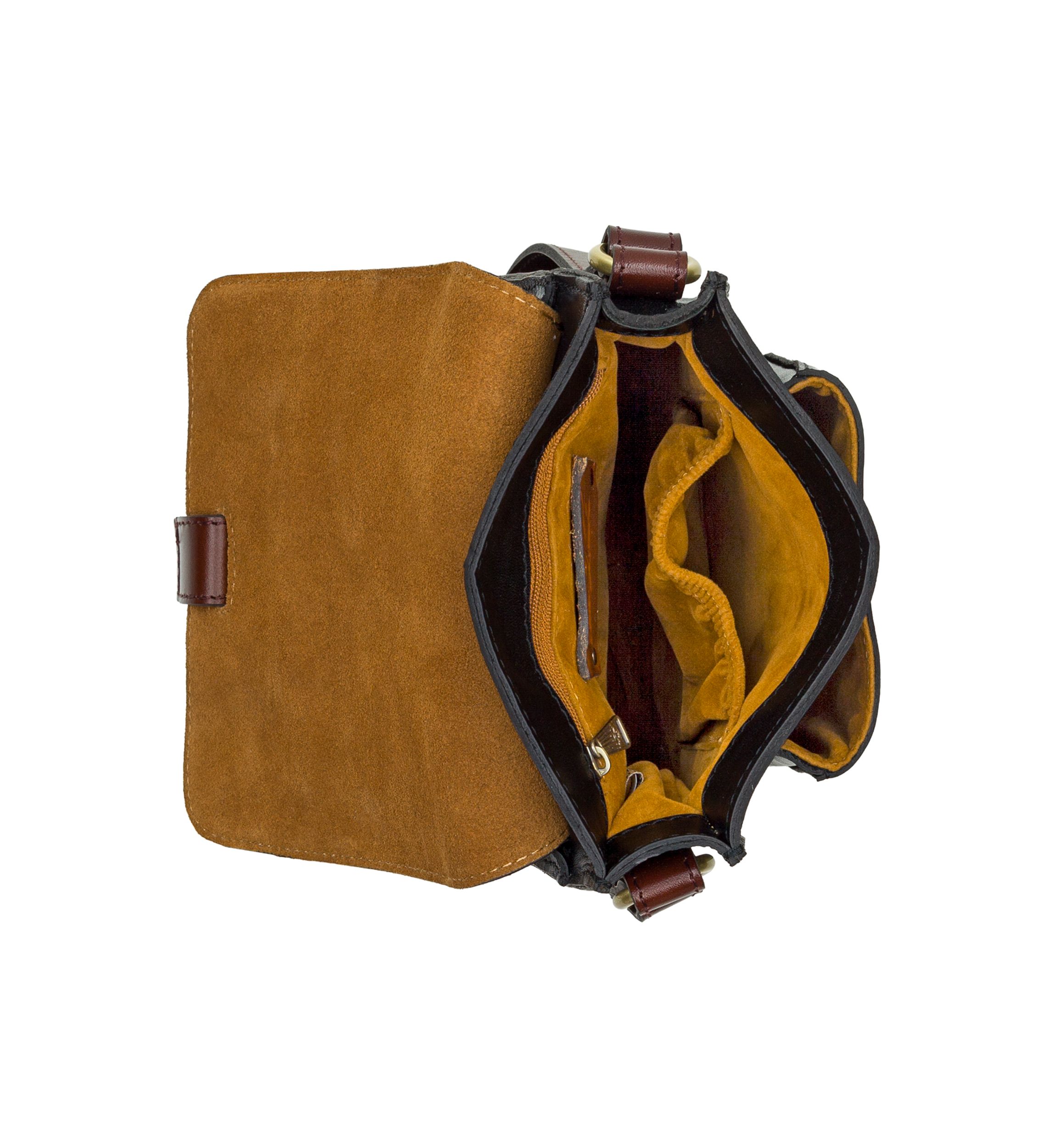 Lari Crossbody