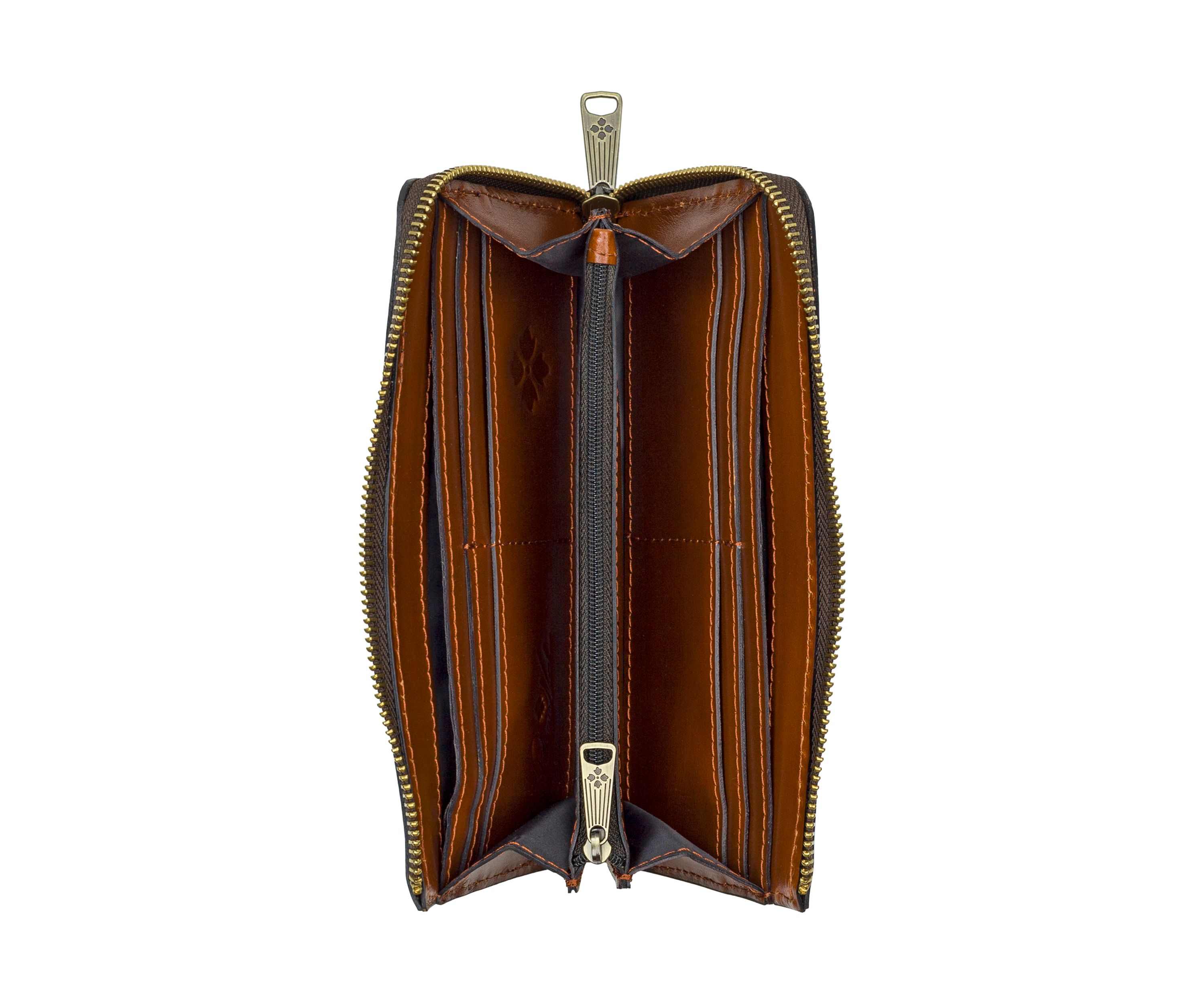 Antonia Wallet