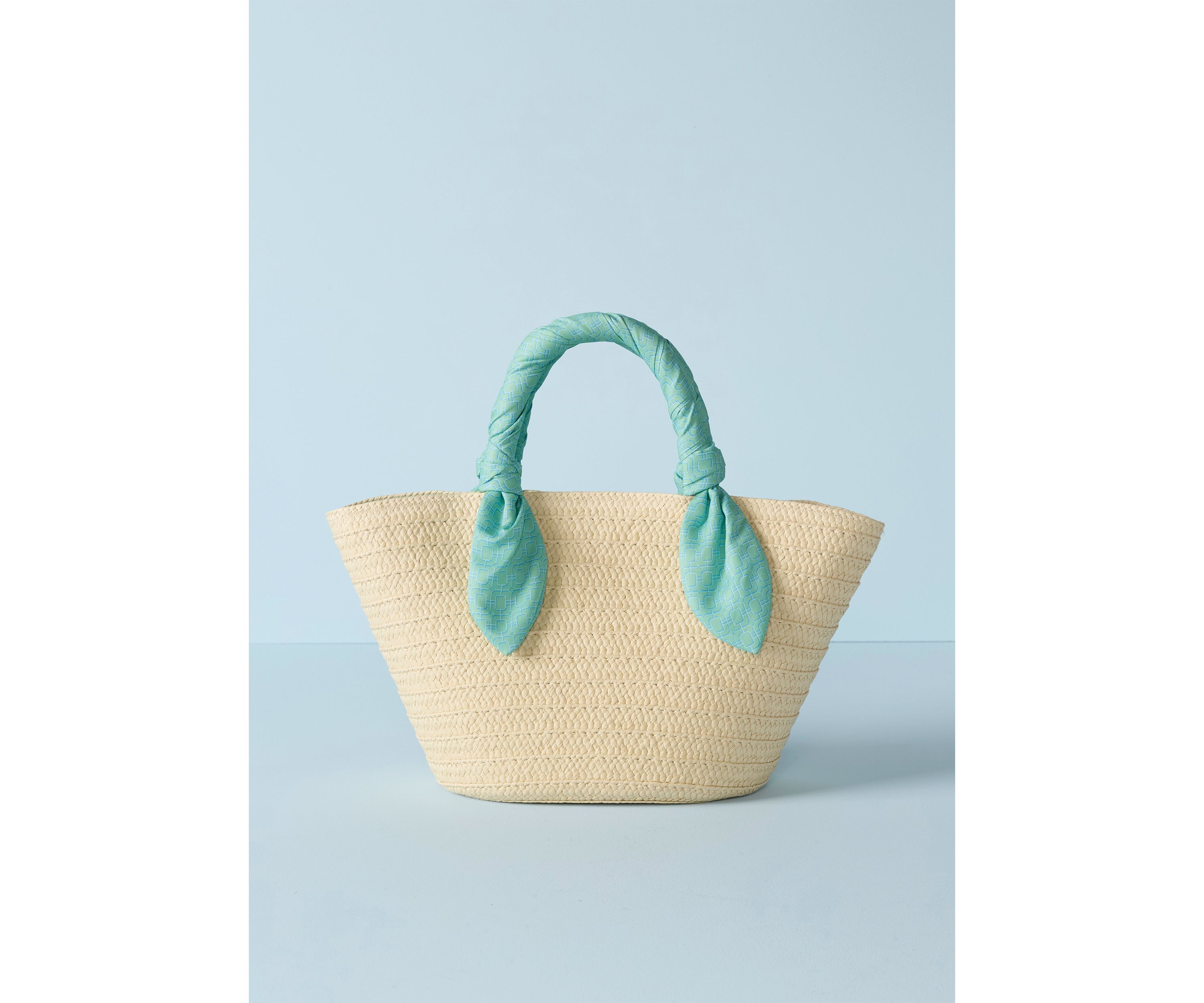 Sewing Down South x Crown & Ivy™ Vendue Medium Straw Handbag
