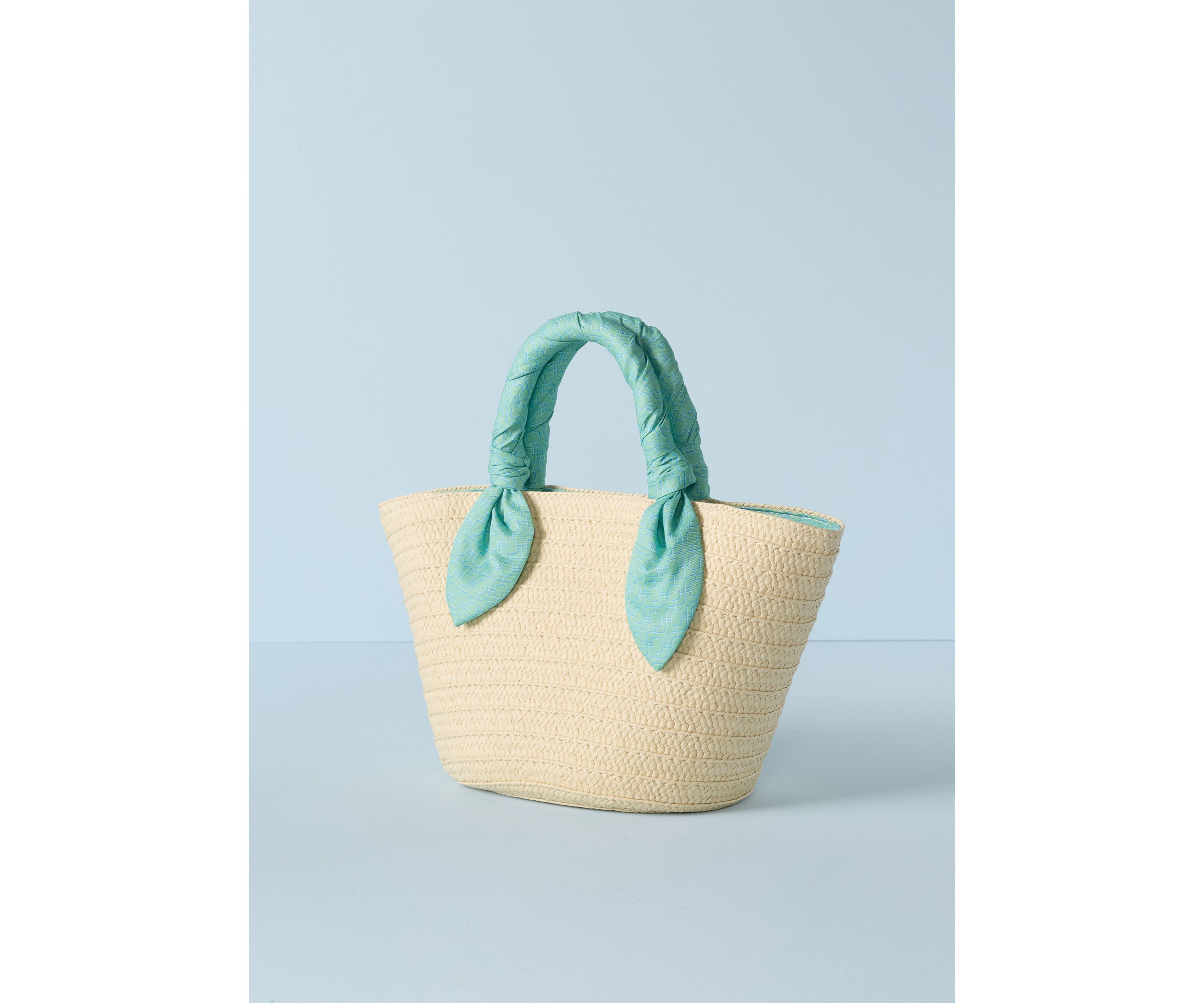Sewing Down South x Crown & Ivy™ Vendue Medium Straw Handbag
