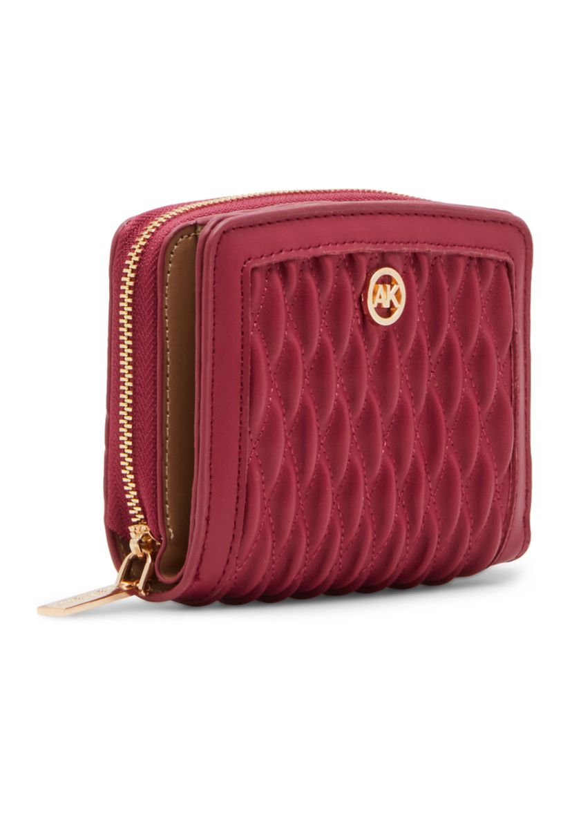 Quilted Small Curved Wallet