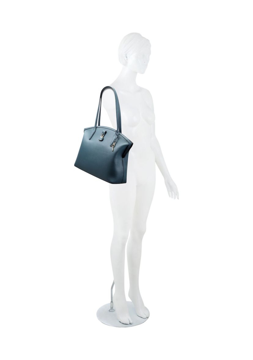 Nemi Tote