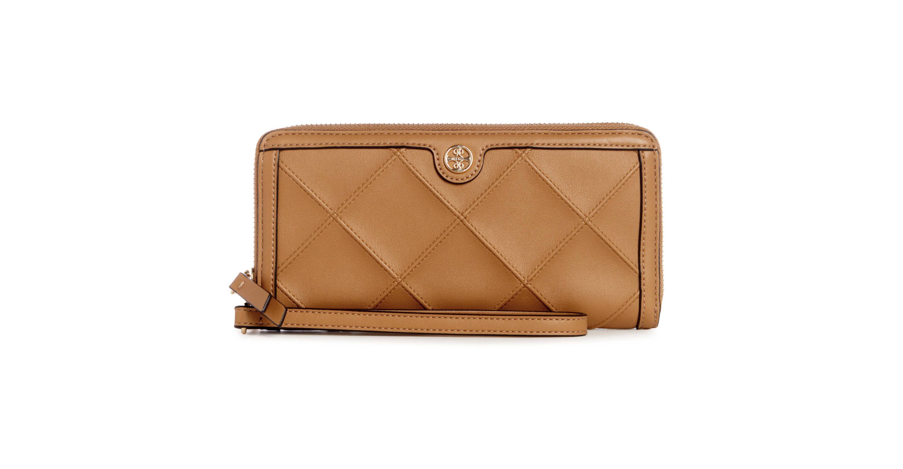 graysen zip around with wristlet
