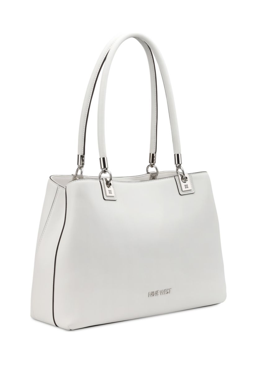 Donella Carryall