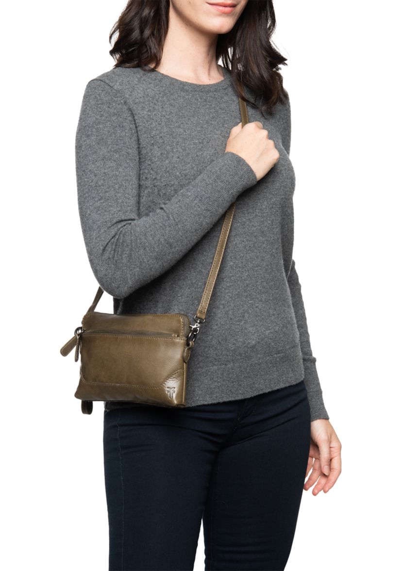 Melissa Crossbody Wristlet
