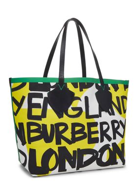 Shop Burberry Bags Women Box with great discounts and prices